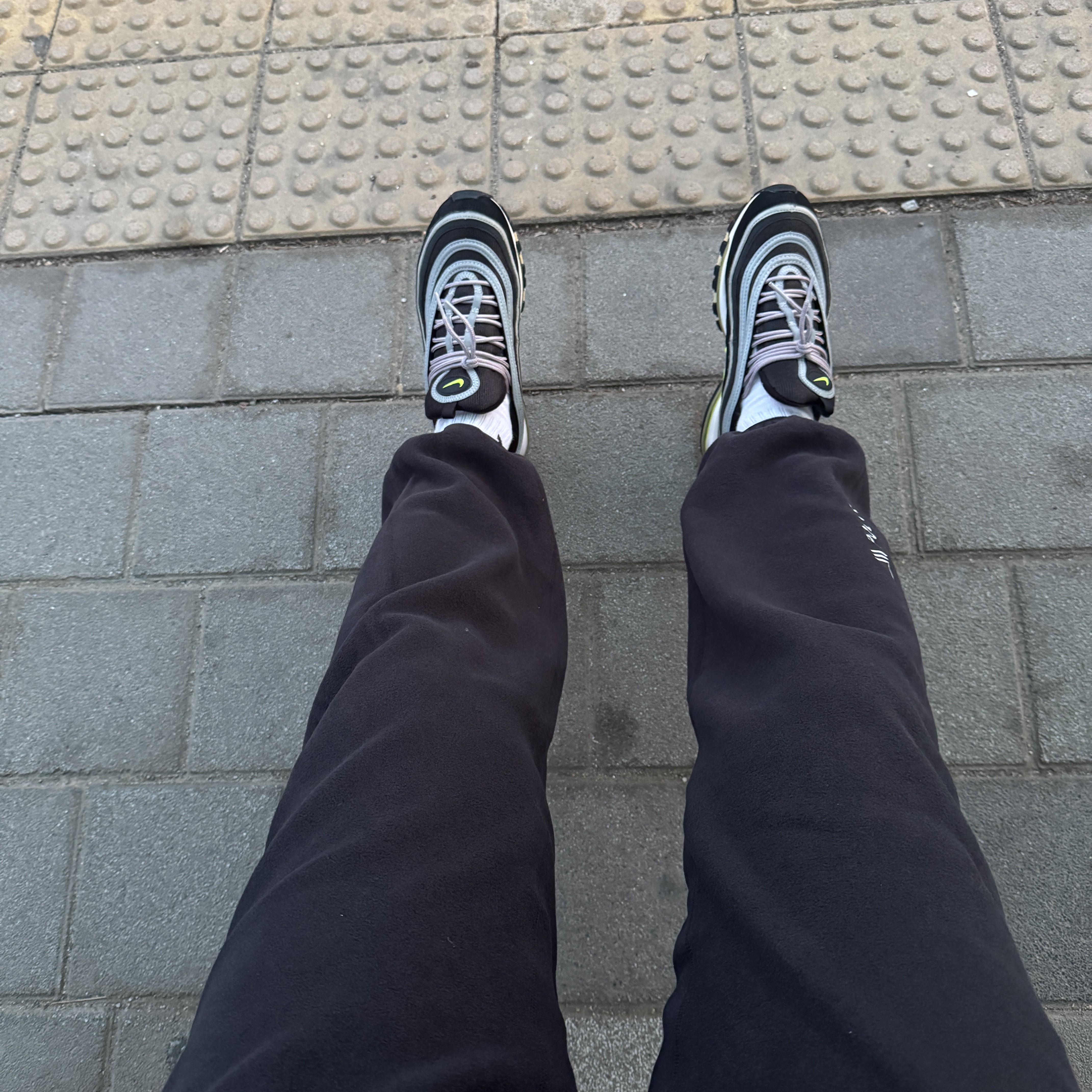 Nike ACG Polartec Wolf Tree Pants Black Summit White - Asia 착용 스타일