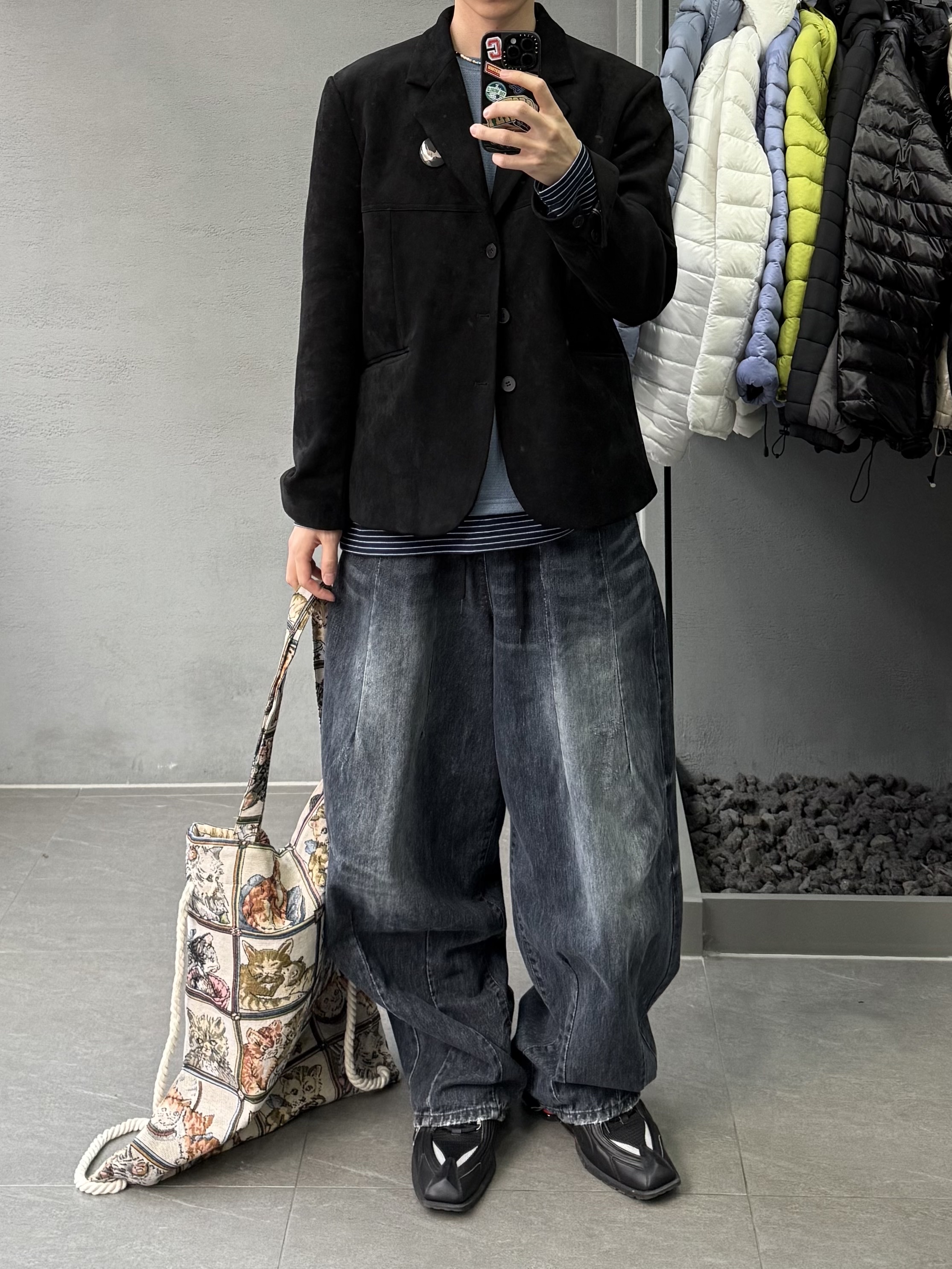 Nike x Martine Rose Shox MR4 Black 착용 스타일