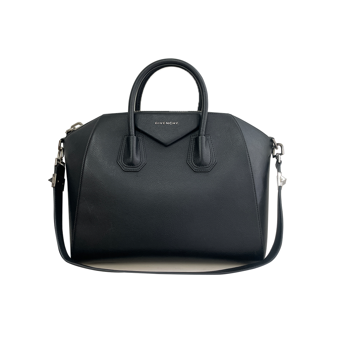 ITWWVBK6O8TP Givenchy Antigona Medium Tote Bag BB05118012