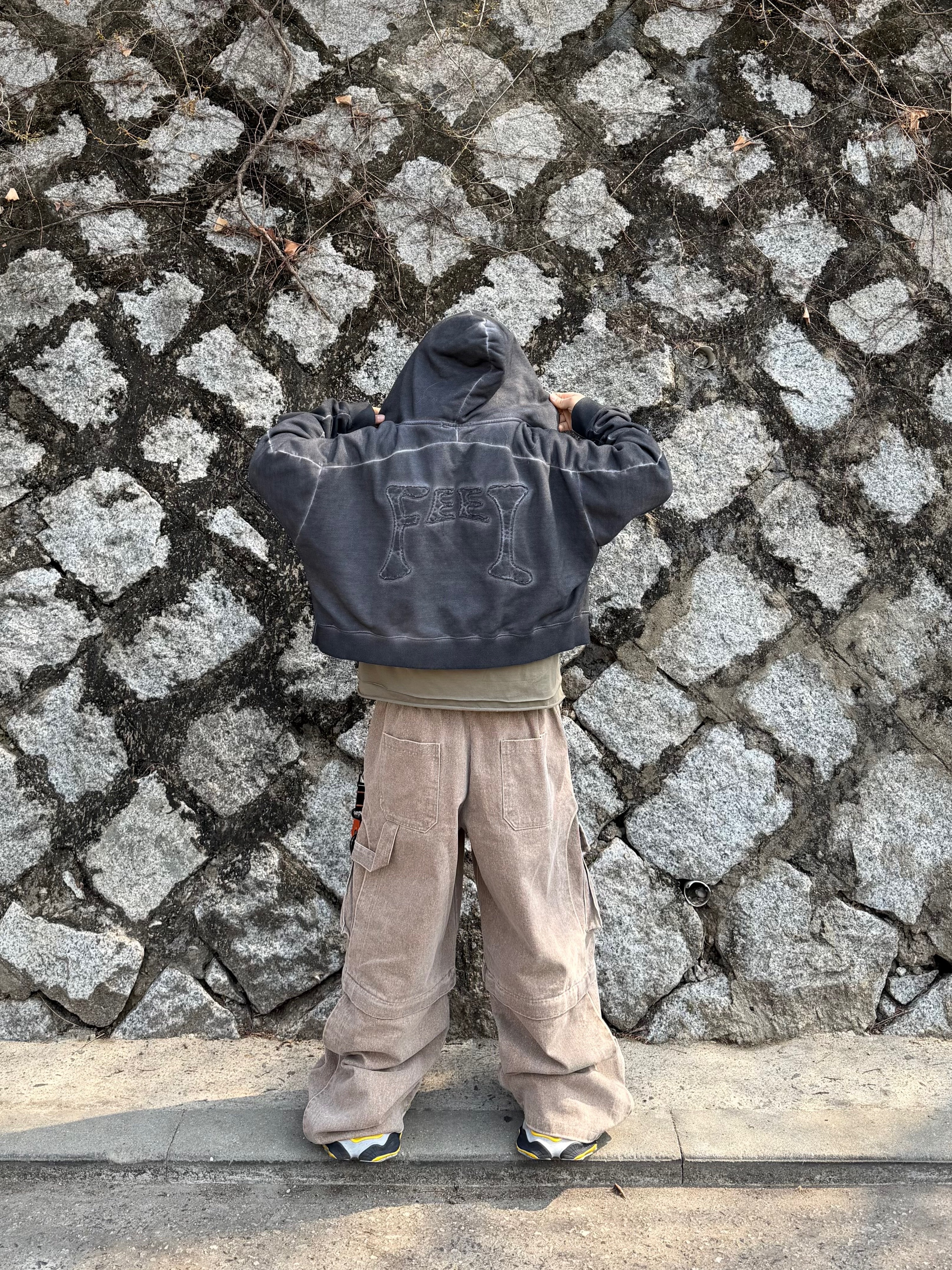 Balenciaga Cargo Sneakers Grey Black Yellow, [KREAM Exclusive] Aoiro 6-Panel Bone A/N Cap Mud 착용 스타일 - 5