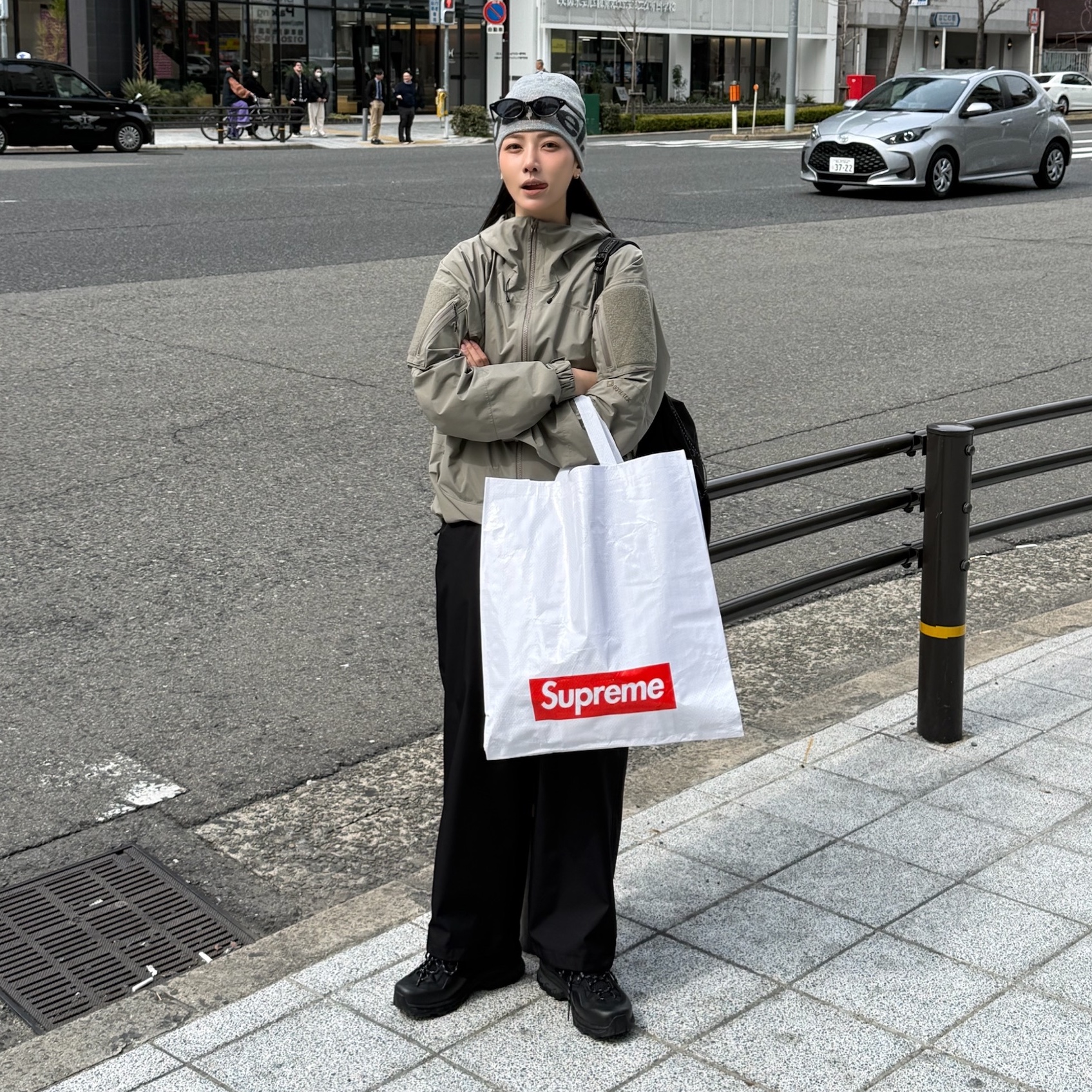 Salomon XT-Quest 2 ADV Black Ebony 착용 스타일 - 2