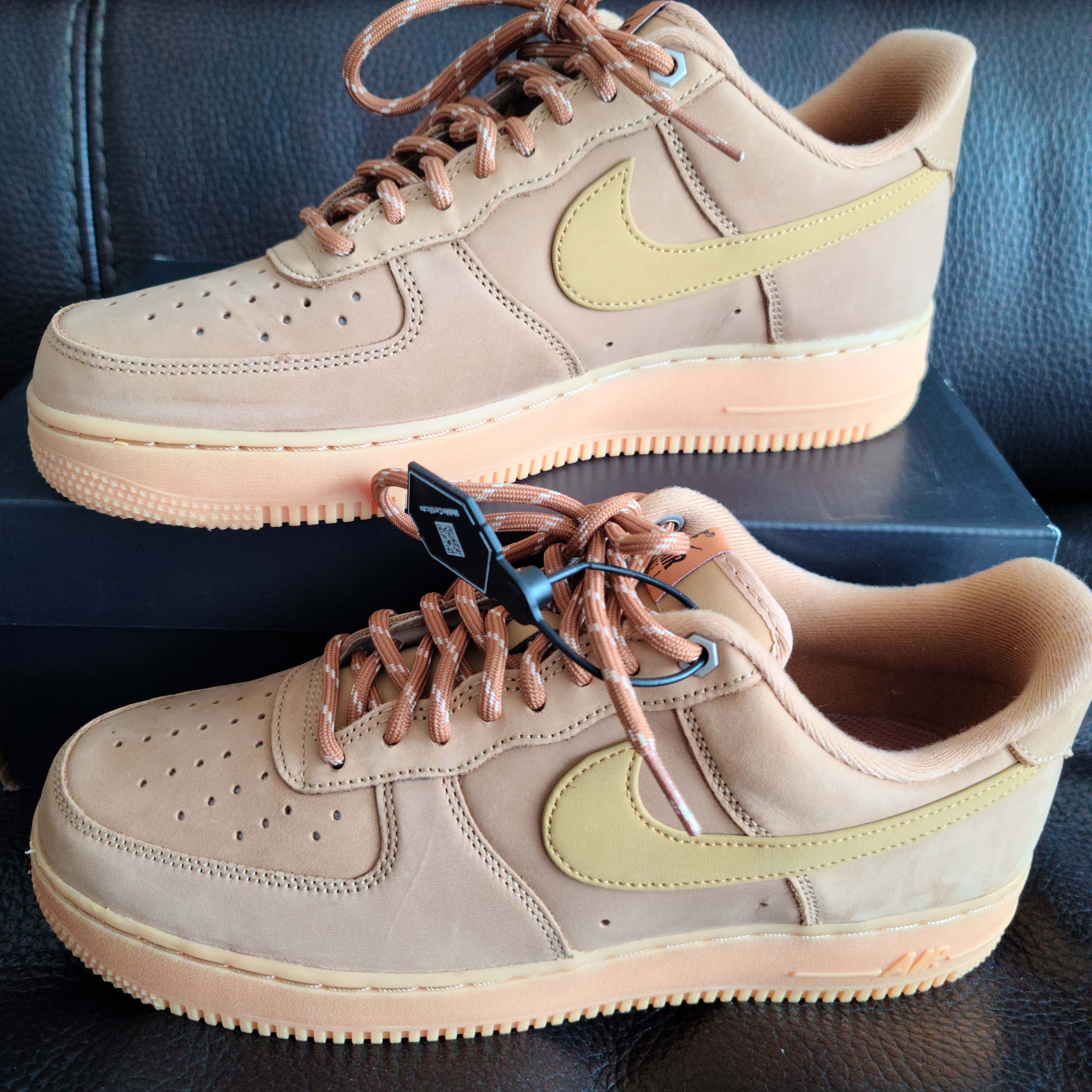 Nike Air Force 1 '07 WB Flax 착용 스타일