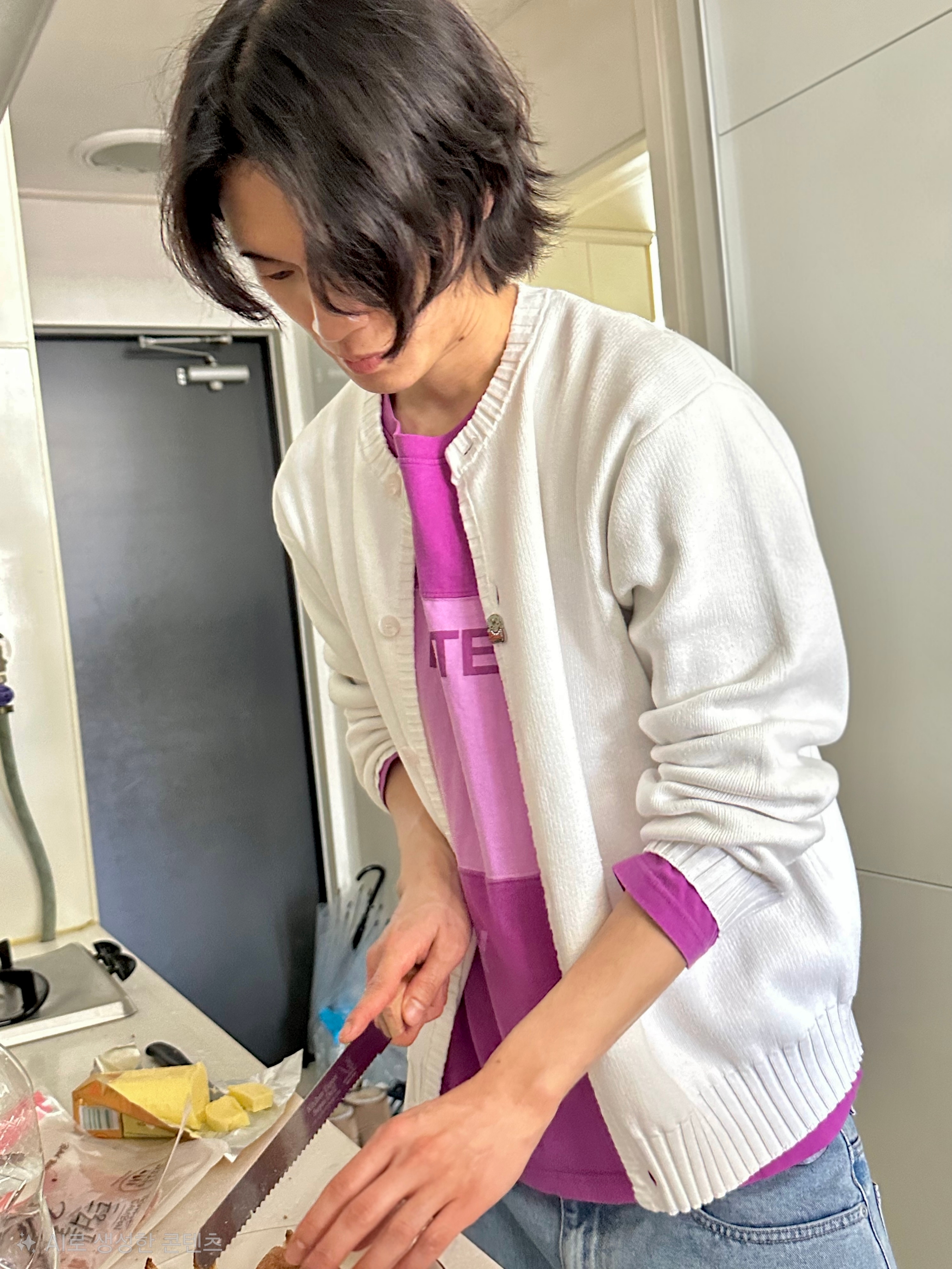 Dr. Martens 1461 Bex Crazy Horse Dark Brown 착용 스타일 - 4