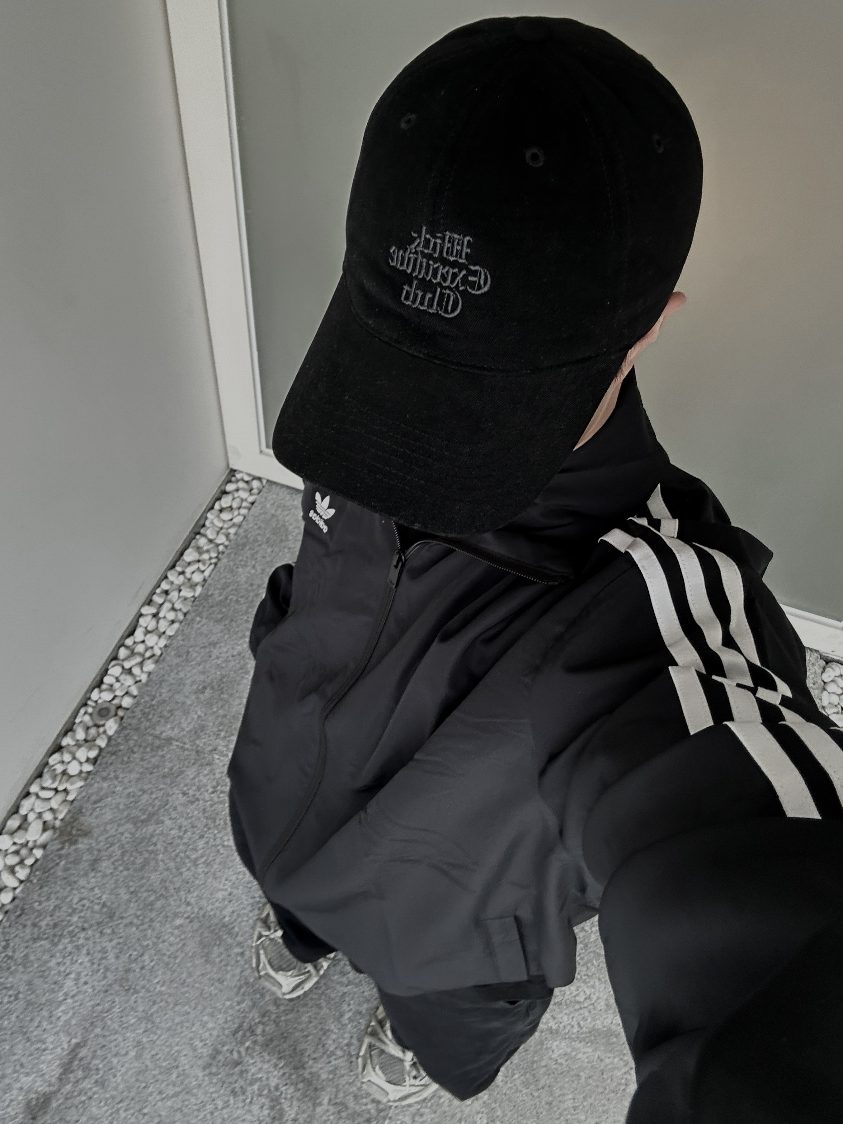 Balenciaga 3XL Sneakers Light Beige, (W) Adidas Adilenium Season 3 Oversized Track Top Black - KR Sizing 착용 스타일 - 4