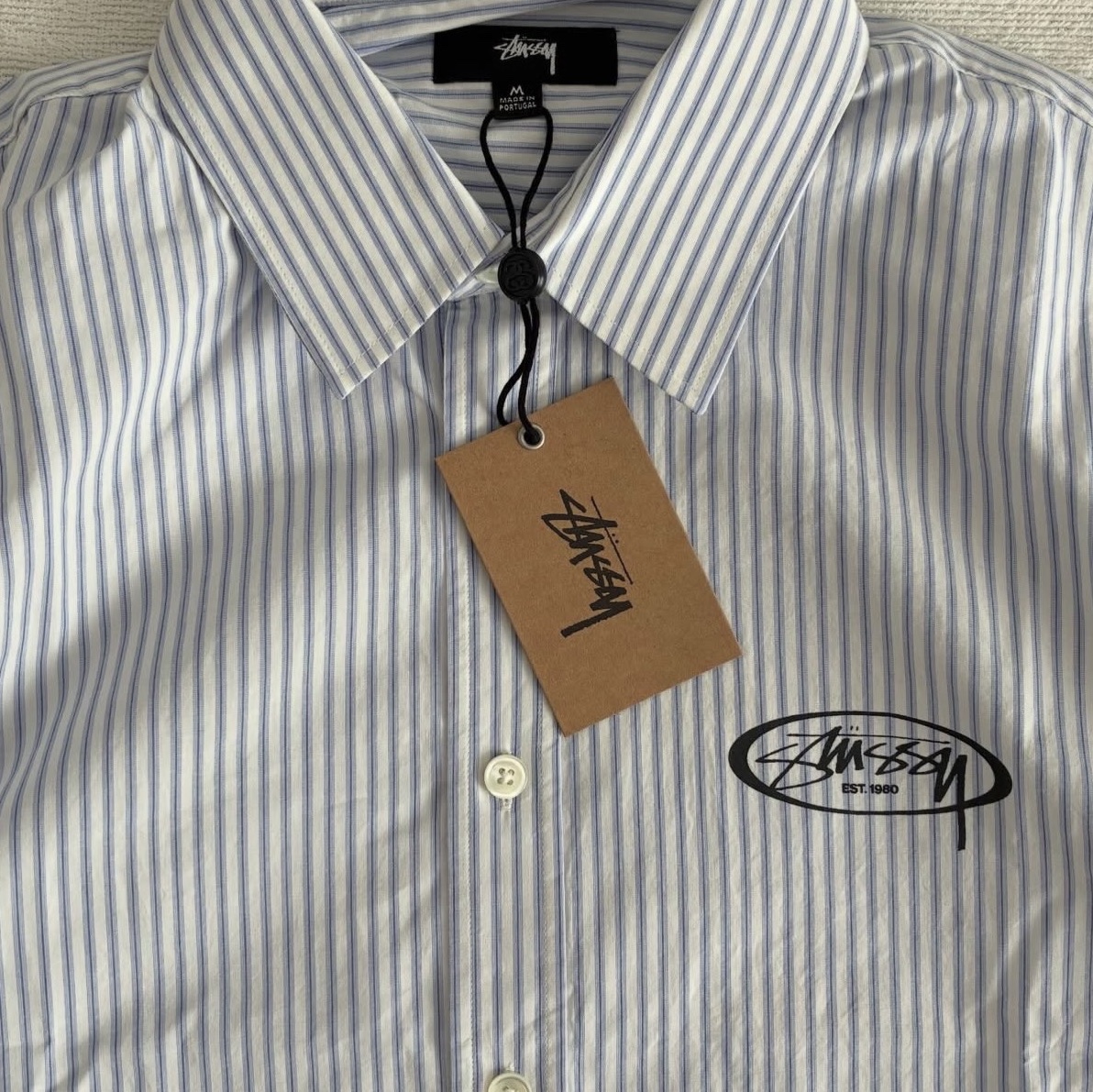 Stussy Standard Logo Shirt Blue Stripe 착용 스타일