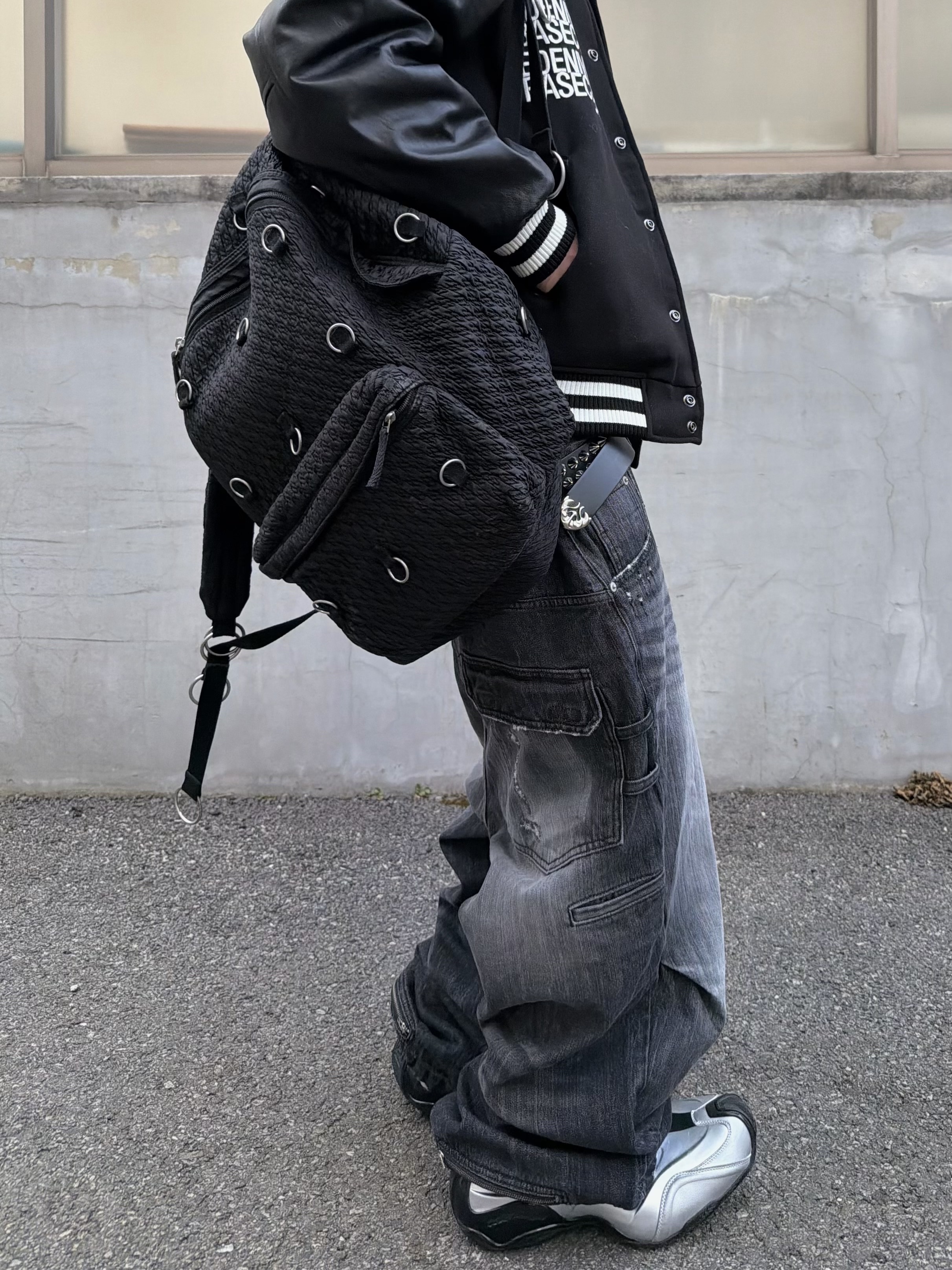 Basecream BCxEDENMATE Leather Varsity Jacket, Kamien Director Jean Black 착용 스타일 - 4