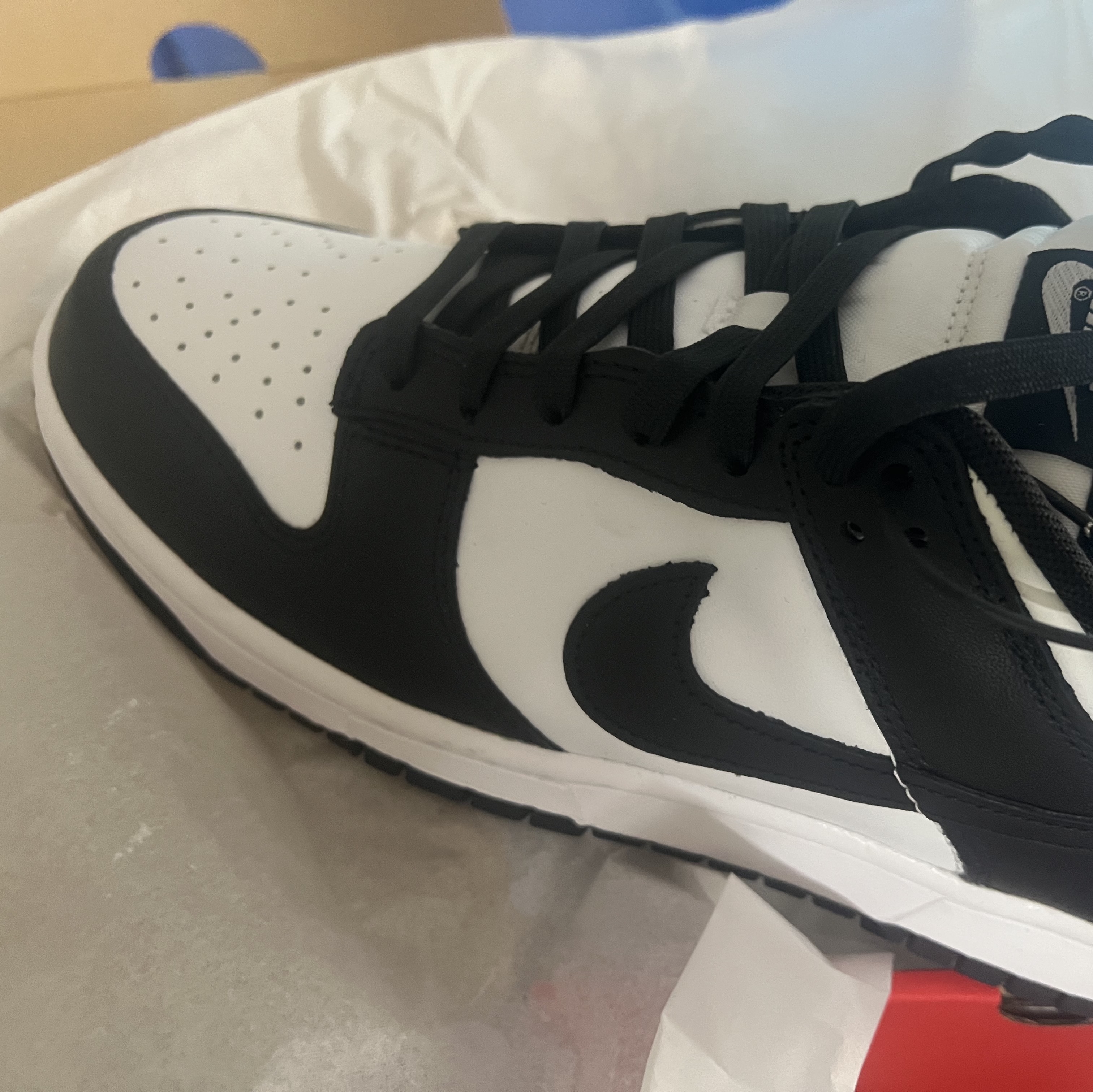 Nike Dunk Low Retro Black 착용 스타일