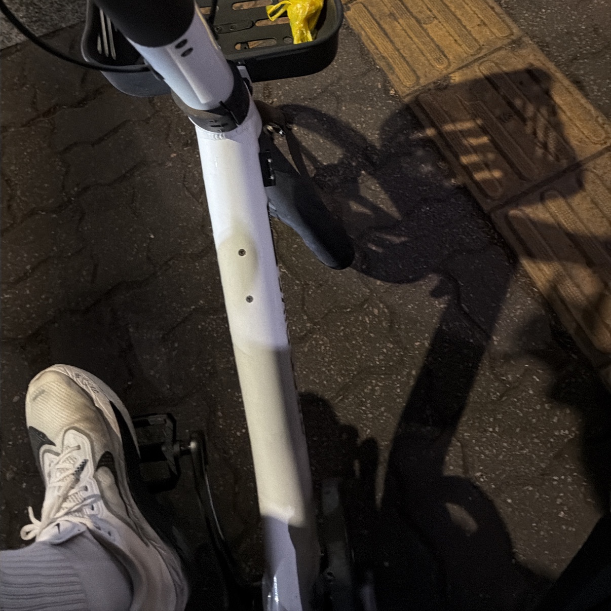 Nike Zoom Fly 6 White Smoke Grey 착용 스타일