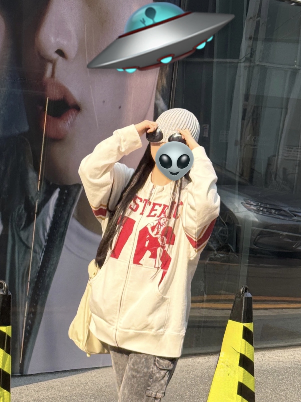 C.P. Company Extra Fine Merino Wool Goggle Beanie Moon Melange Grey - 25FW, (W) Hysteric Glamour Hysteric 76 Oversized Jumper White 착용 스타일