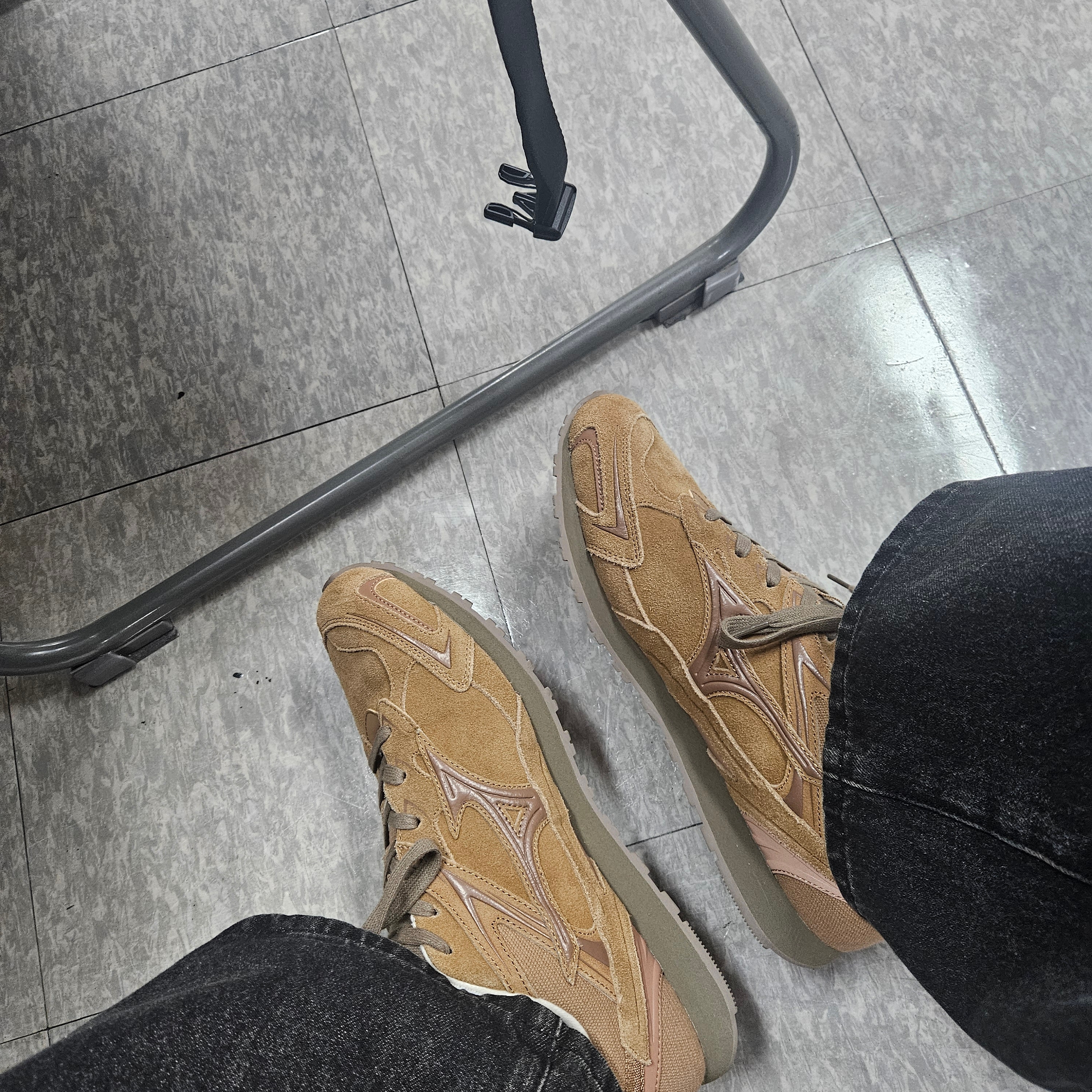 Mizuno LG 60S 2K Brown 착용 스타일 - 1