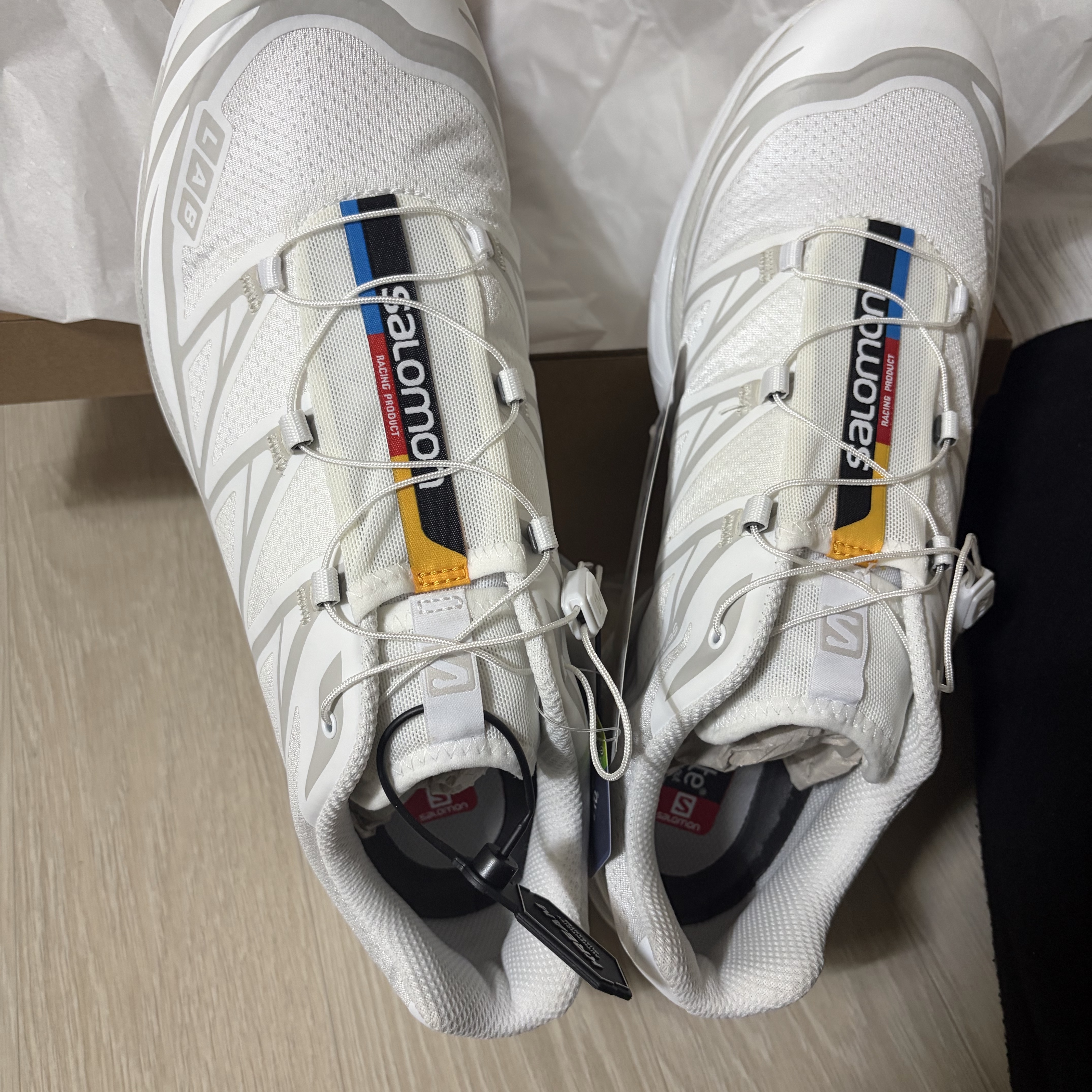 Salomon XT-6 ADV White 착용 스타일