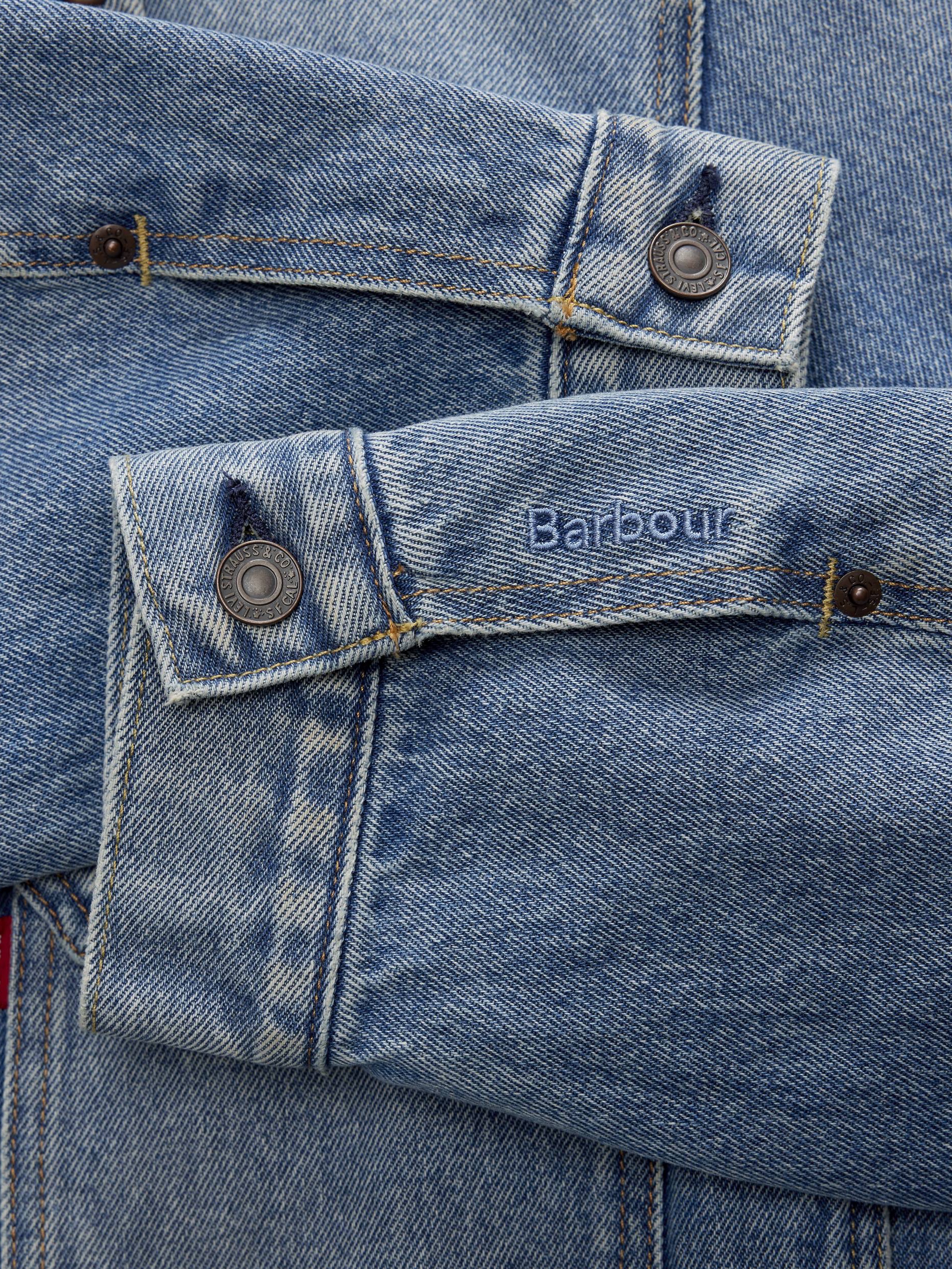 Levi's x Barbour Type II Trucker Jacket Vintage Washed Denim 착용 스타일 - 5