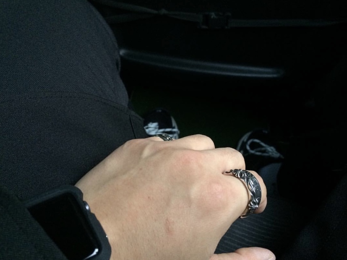 Chrome Hearts Spacer Forever Ring 6mm Silver, Chrome Hearts SBT Band Ring Silver 착용 스타일 - 2