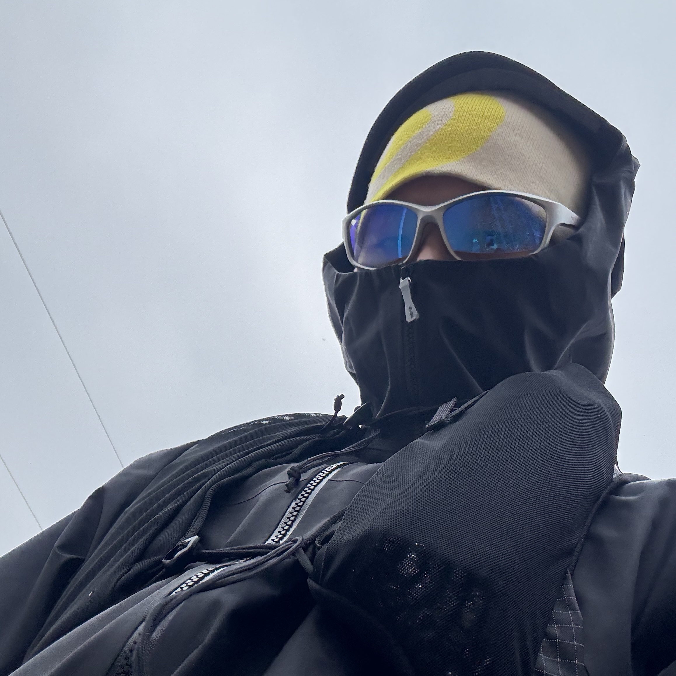 Arc'teryx Beta SL Jacket Black, Ostrya Merino Swirl Beanie Citron - 24FW 착용 스타일