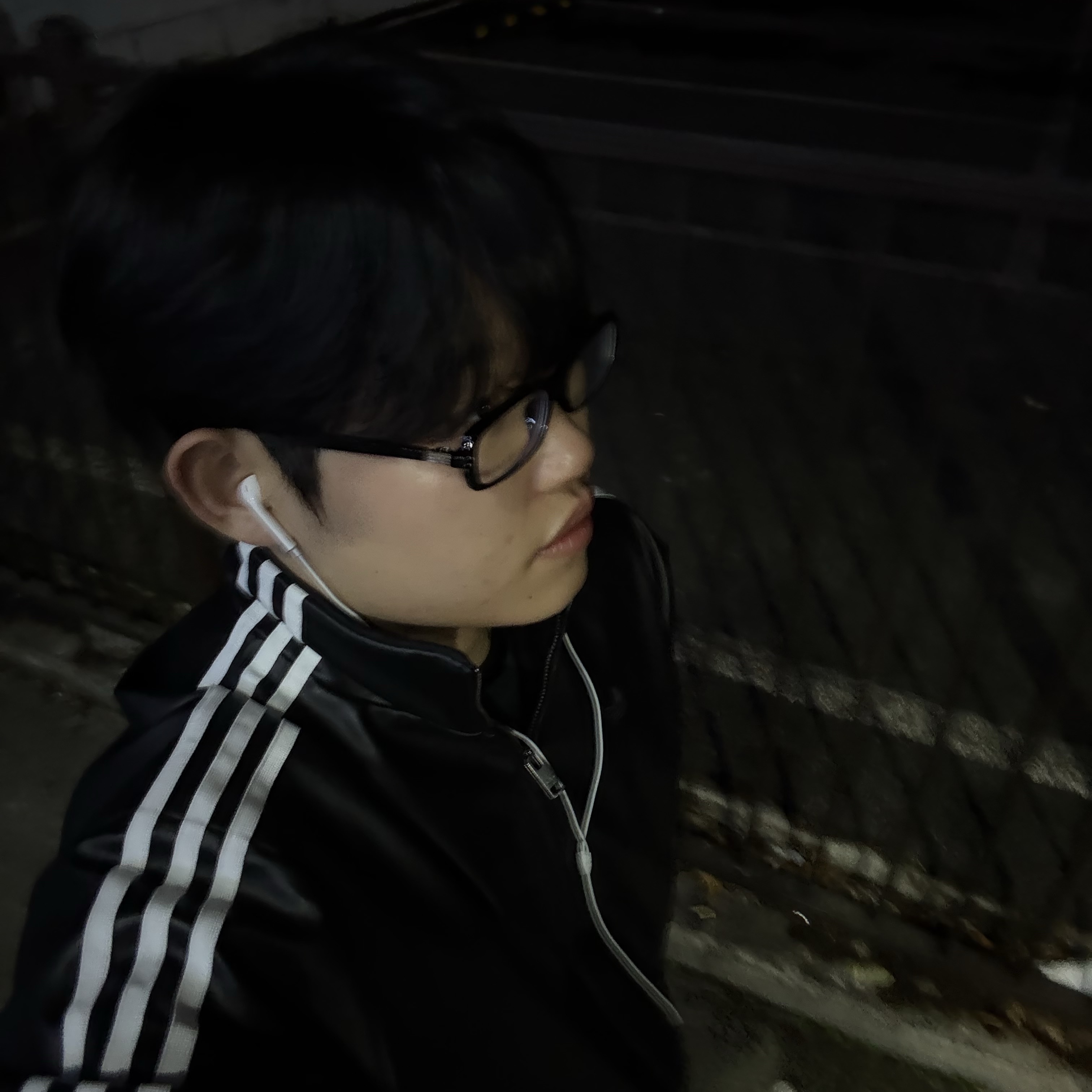 Adidas Pleather 3S Track Top Black - KR Sizing 착용 스타일 - 2