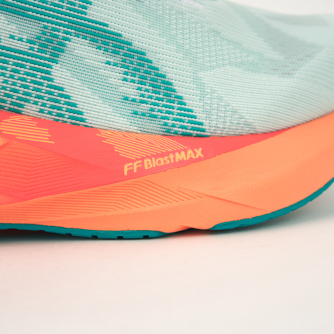 아식스 노바블라스트 5 수딩 씨 웨이브 틸(Asics Novablast 5 Soothing Sea Wave Teal) - 8