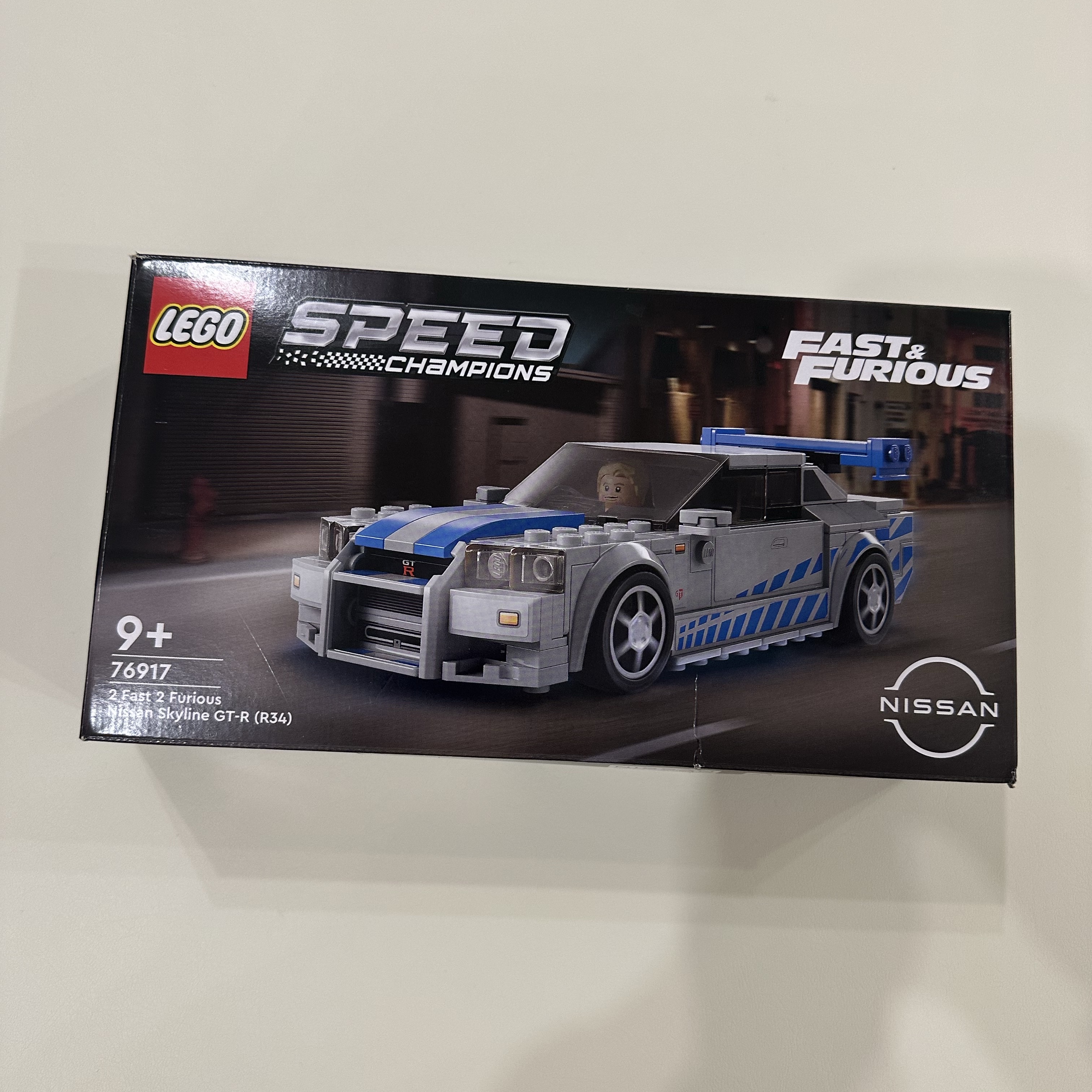 Lego 2 Fast 2 Furious Nissan Skyline GT-R (R34) 착용 스타일 - 1