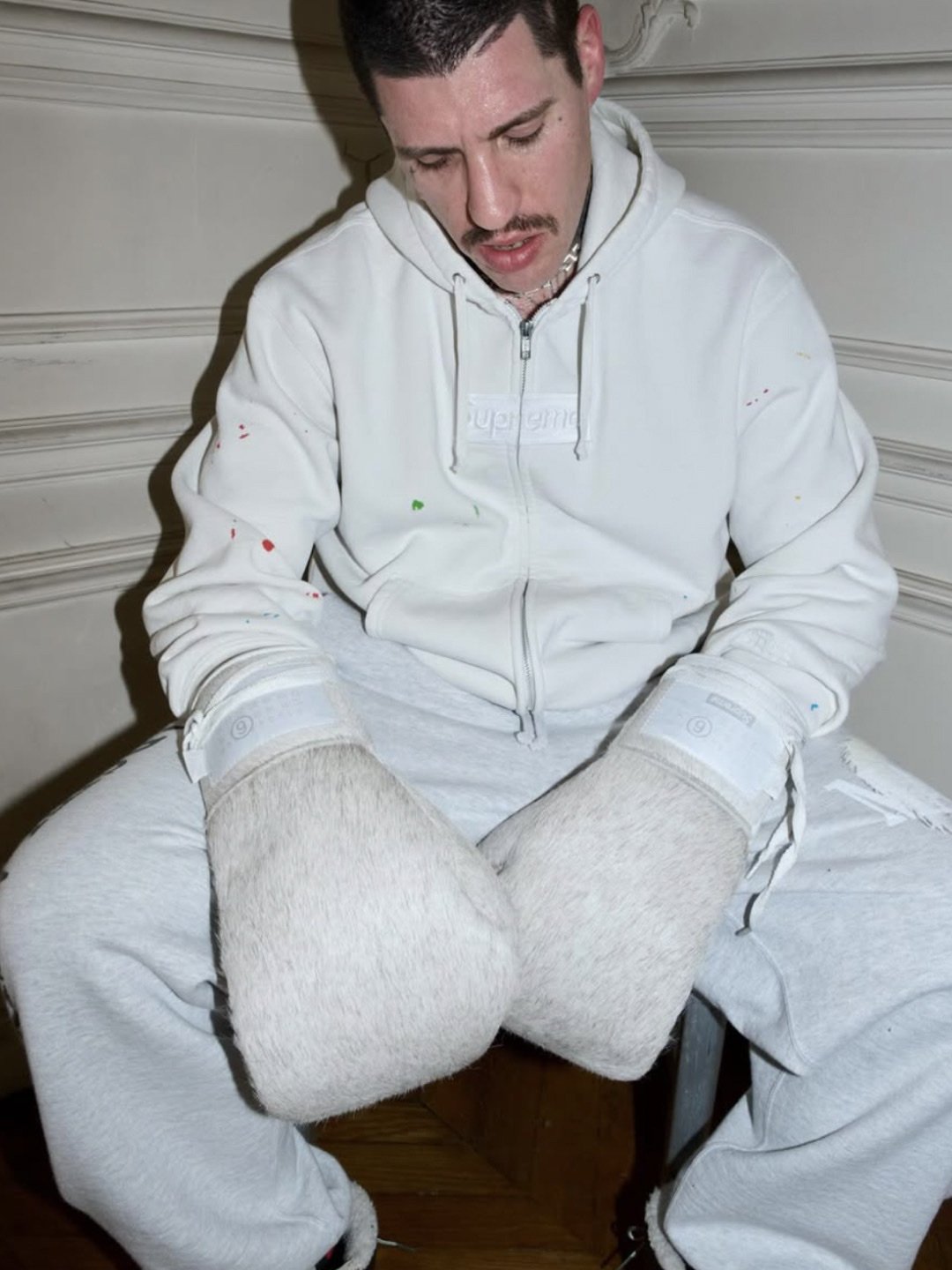 Supreme x MM6 Maison Margiela Box Logo Zip Up Hooded Sweatshirt Navy - 26SS, Supreme x MM6 Maison Margiela Box Logo Zip Up Hooded Sweatshirt White - 26SS ์ฐฉ์ฉ ์คํ์ผ - 2
