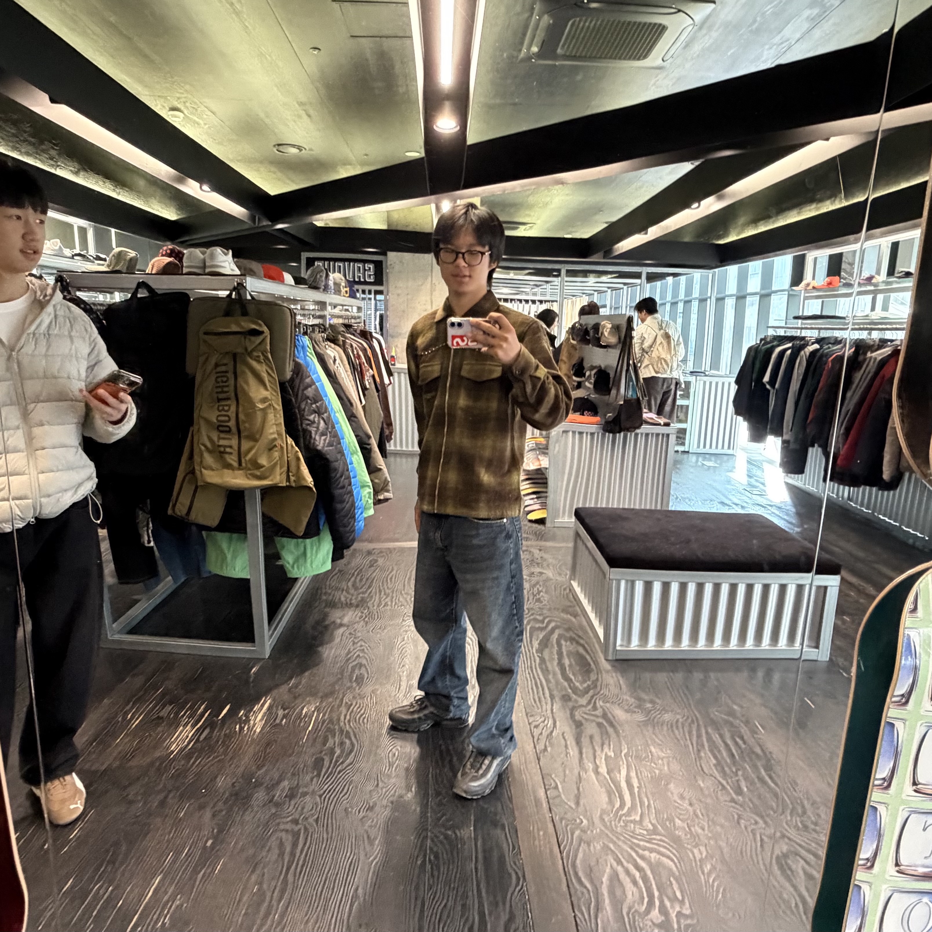 Nike Air Max 95 OG Black Anthracite, Supreme Studded Shadow Plaid Zip Up Shirt Olive - 25FW 착용 스타일