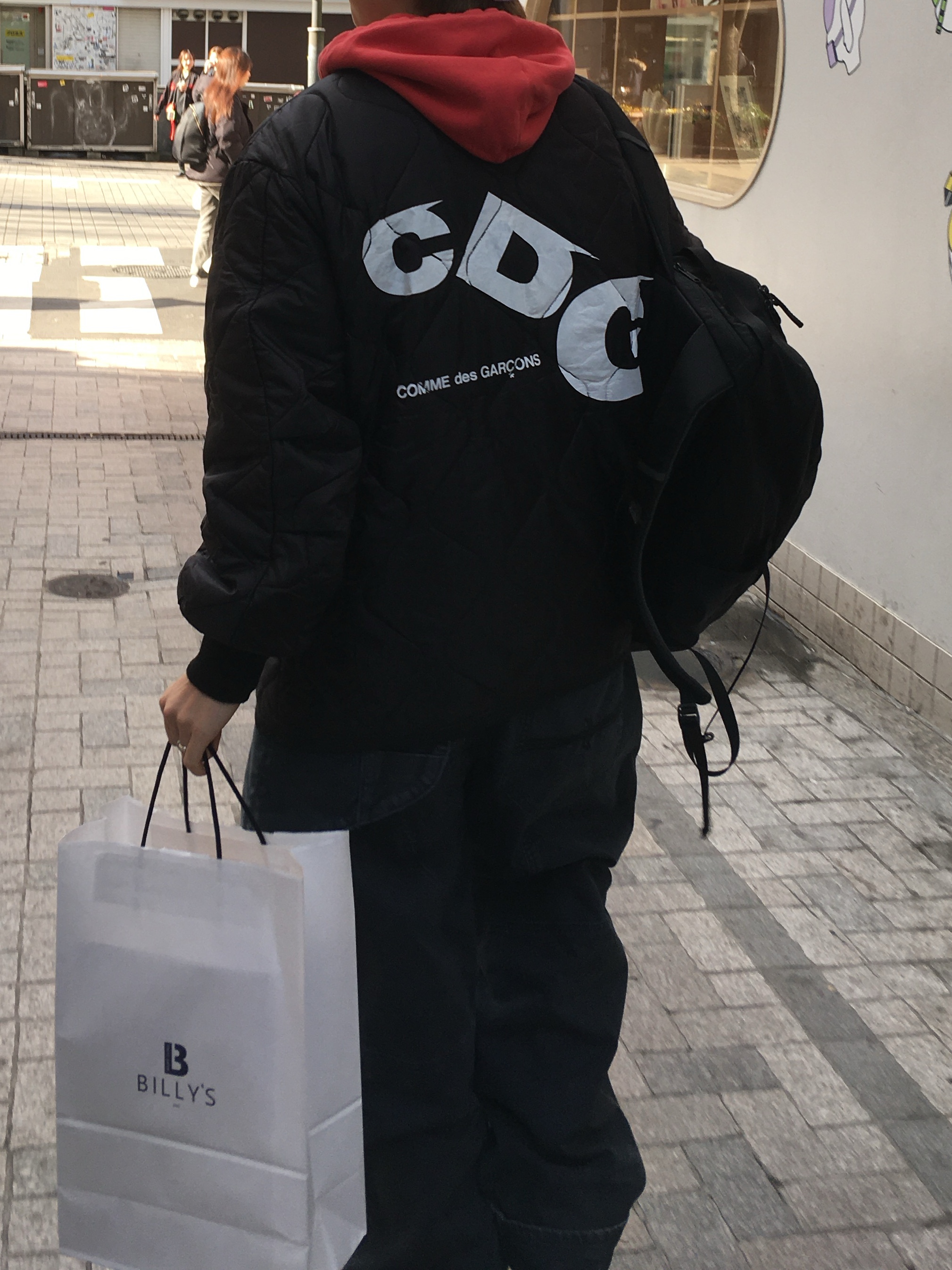 CDG x Alpha Industries Liner Jacket Black 착용 스타일 - 2