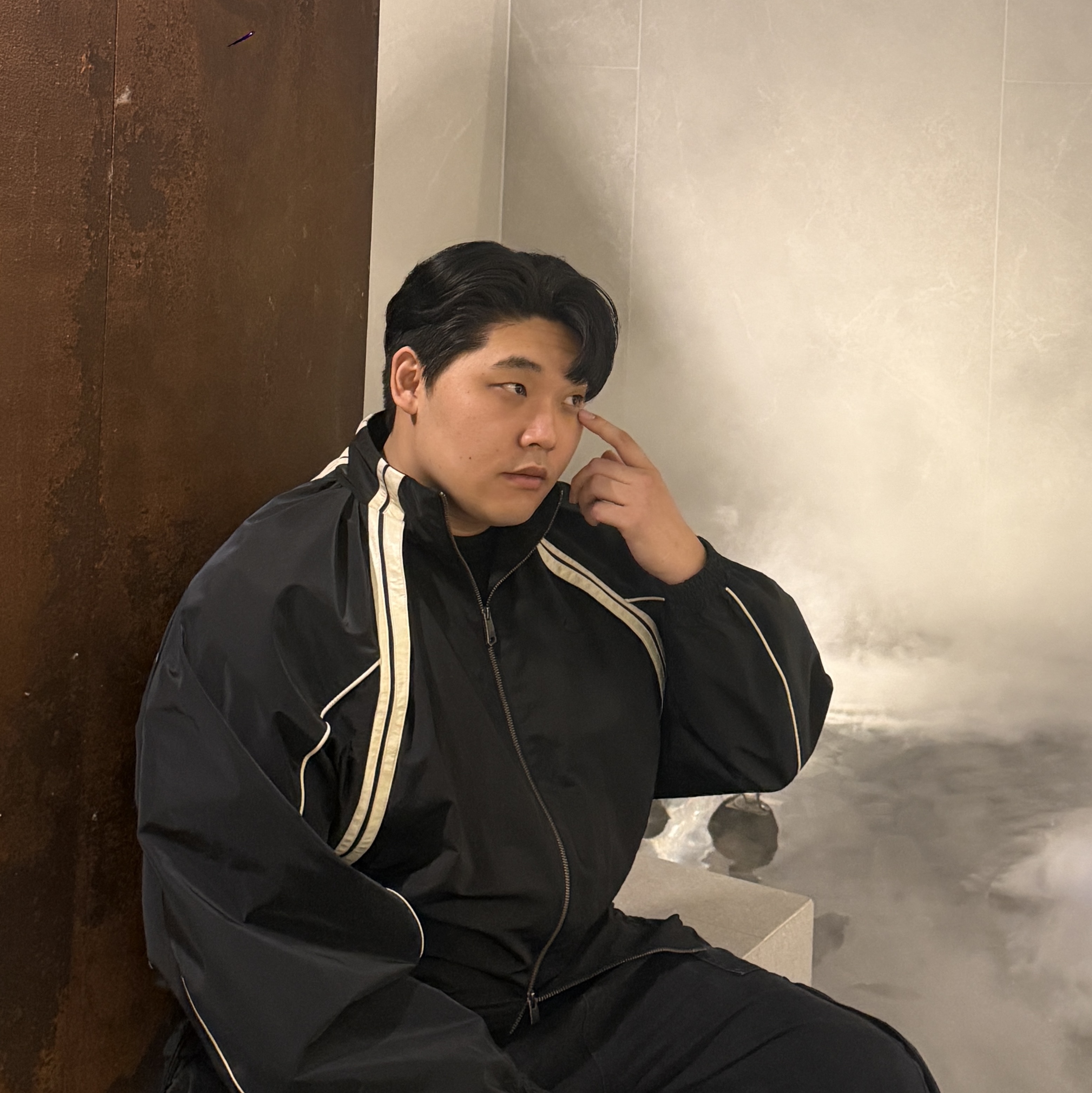 Ader Error Bashar Jumper Noir 착용 스타일