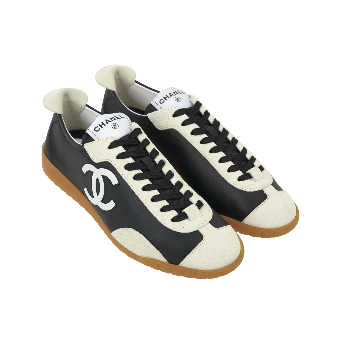 (W) 샤넬 스니커즈 카프스킨 & 엠보스드 스웨이드 카프스킨 블랙 화이트((W) Chanel Sneakers Calfskin & Embossed Suede Calfskin Black White) - 4