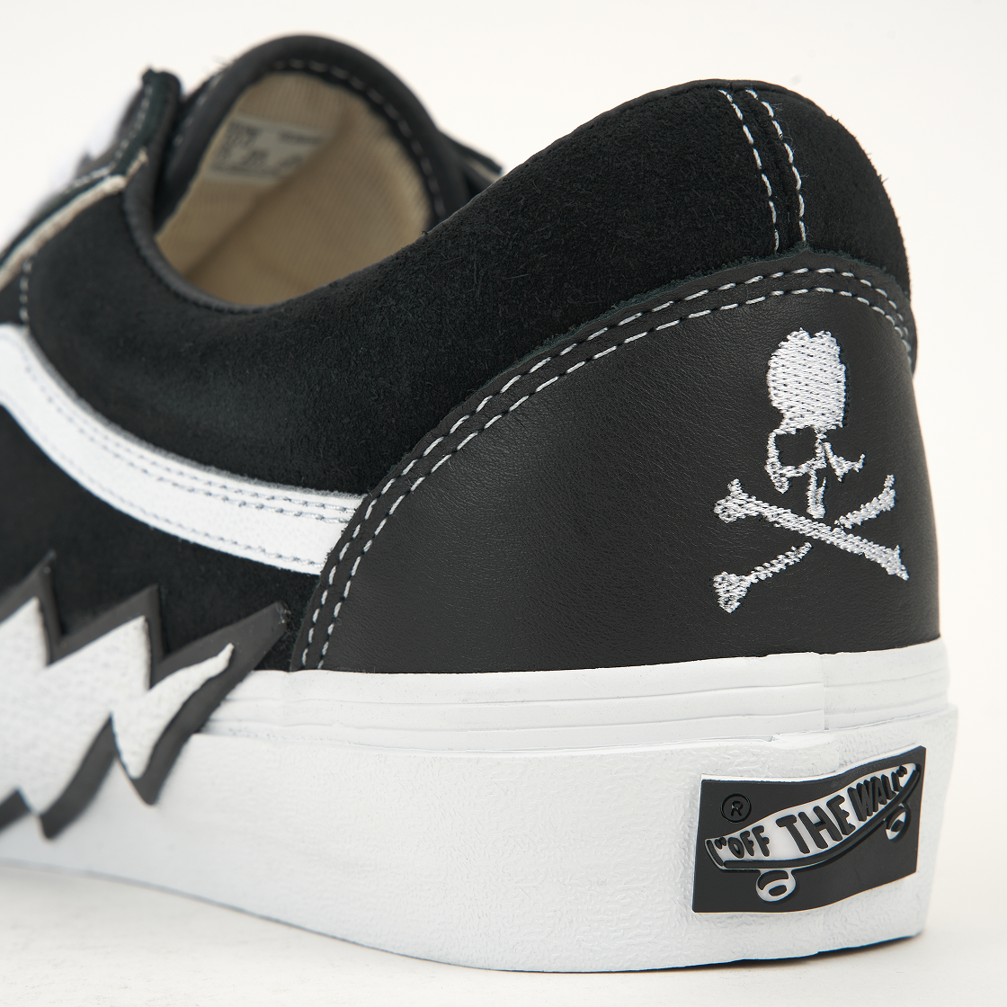 반스 볼트 x 마스터마인드 월드 올드스쿨 볼트 블랙(Vans Vault x Mastermind World Old Skool Bolt Black) - 8