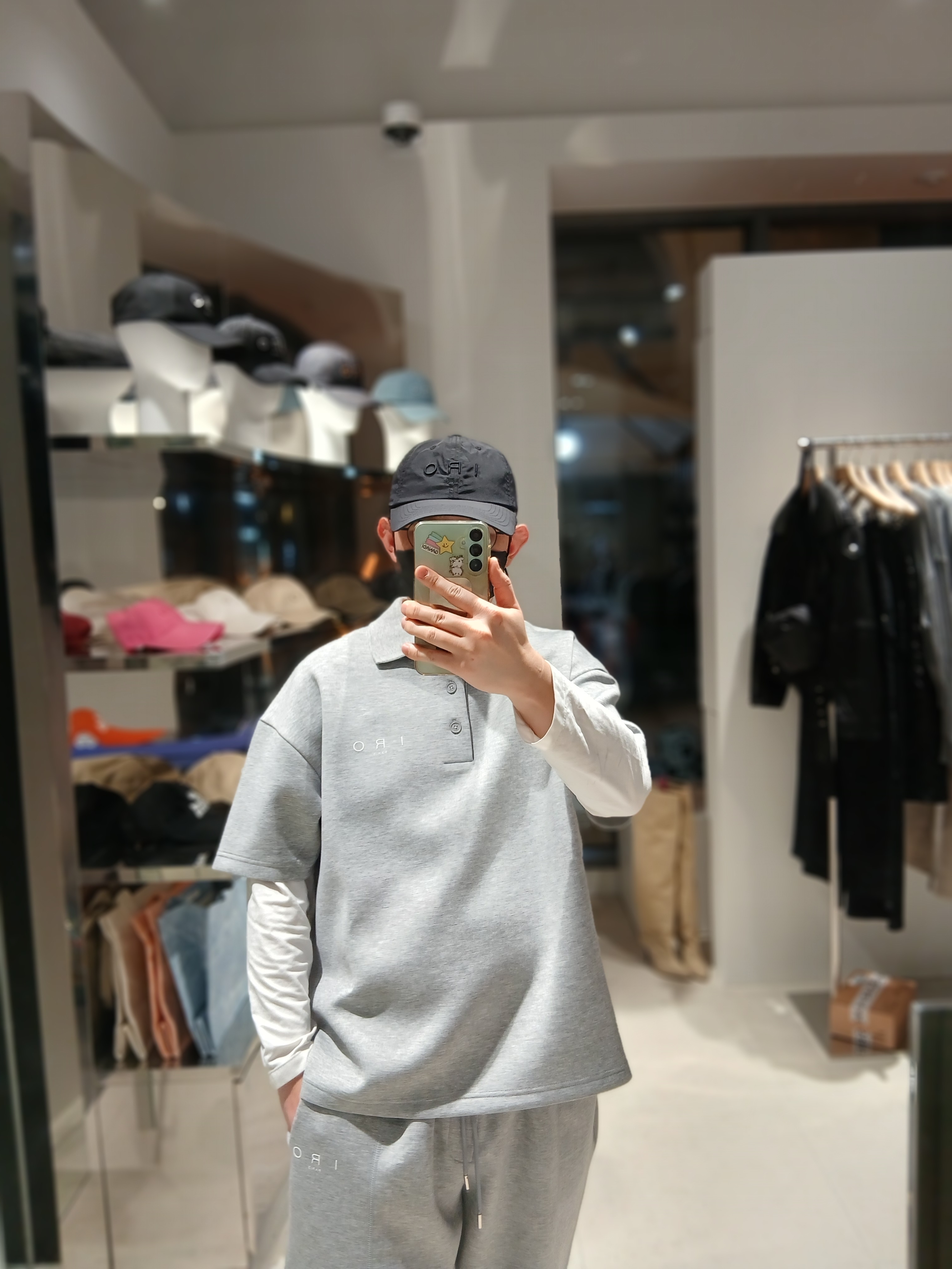 Iro Damage Wide Denim Pants Blue, IRO Vague Cushion Wide Straight Fit Pants Gray 착용 스타일 - 2