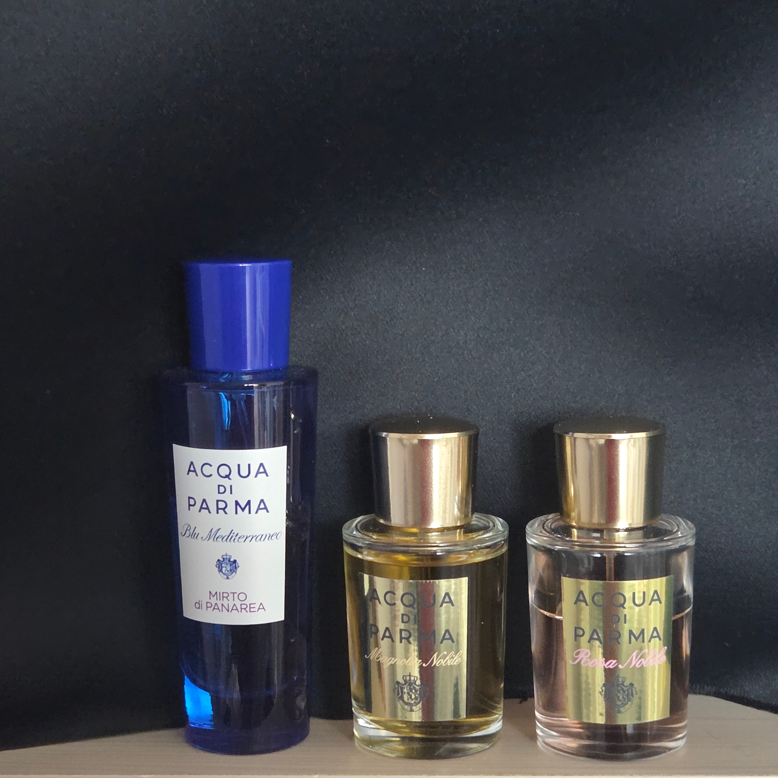 Acqua Di Parma Mirto di Panarea Eau De Toilette 30ml, Acqua Di Parma Rosa Nobile Eau De Parfum 20ml 착용 스타일