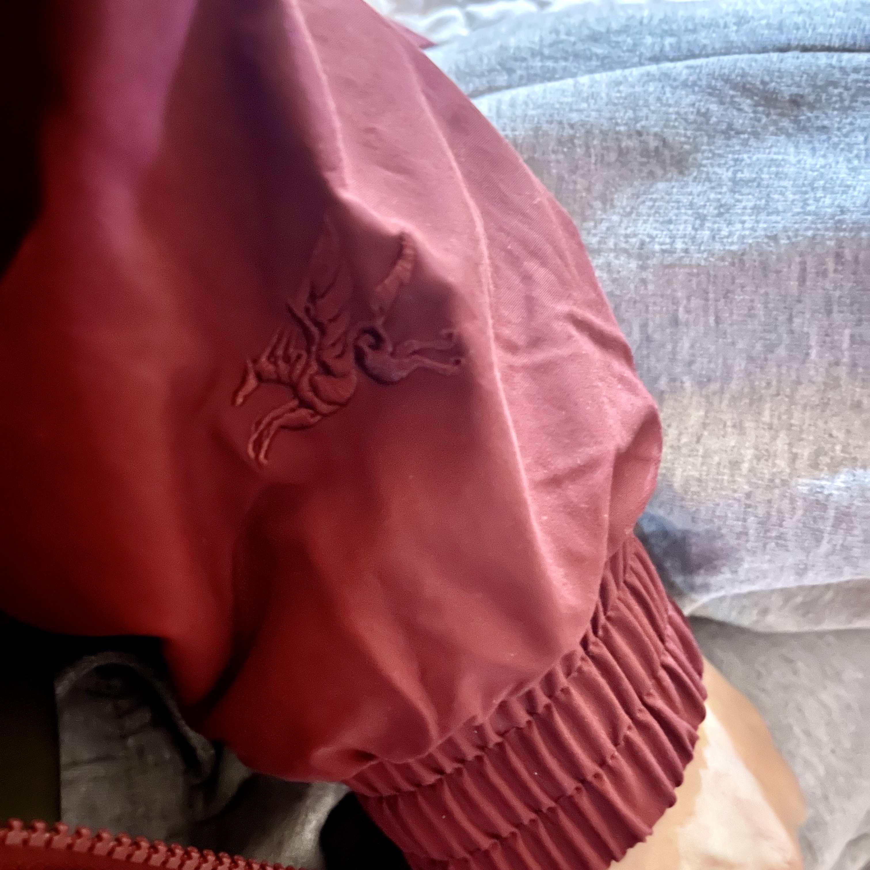 Nike Club LNY Jacket Dark Team Red (IQ3705-613) 착용 스타일 - 2