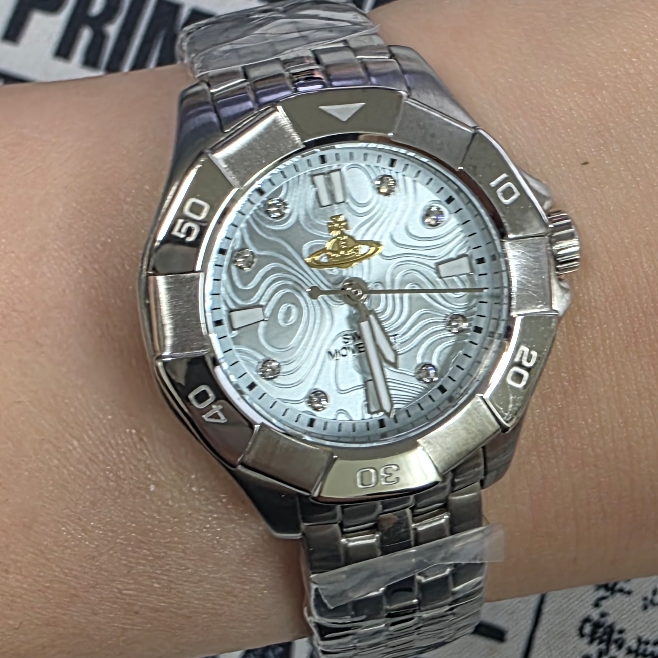 (W) Vivienne Westwood The Brompton Quartz 31mm Silver Lite Blue 착용 스타일