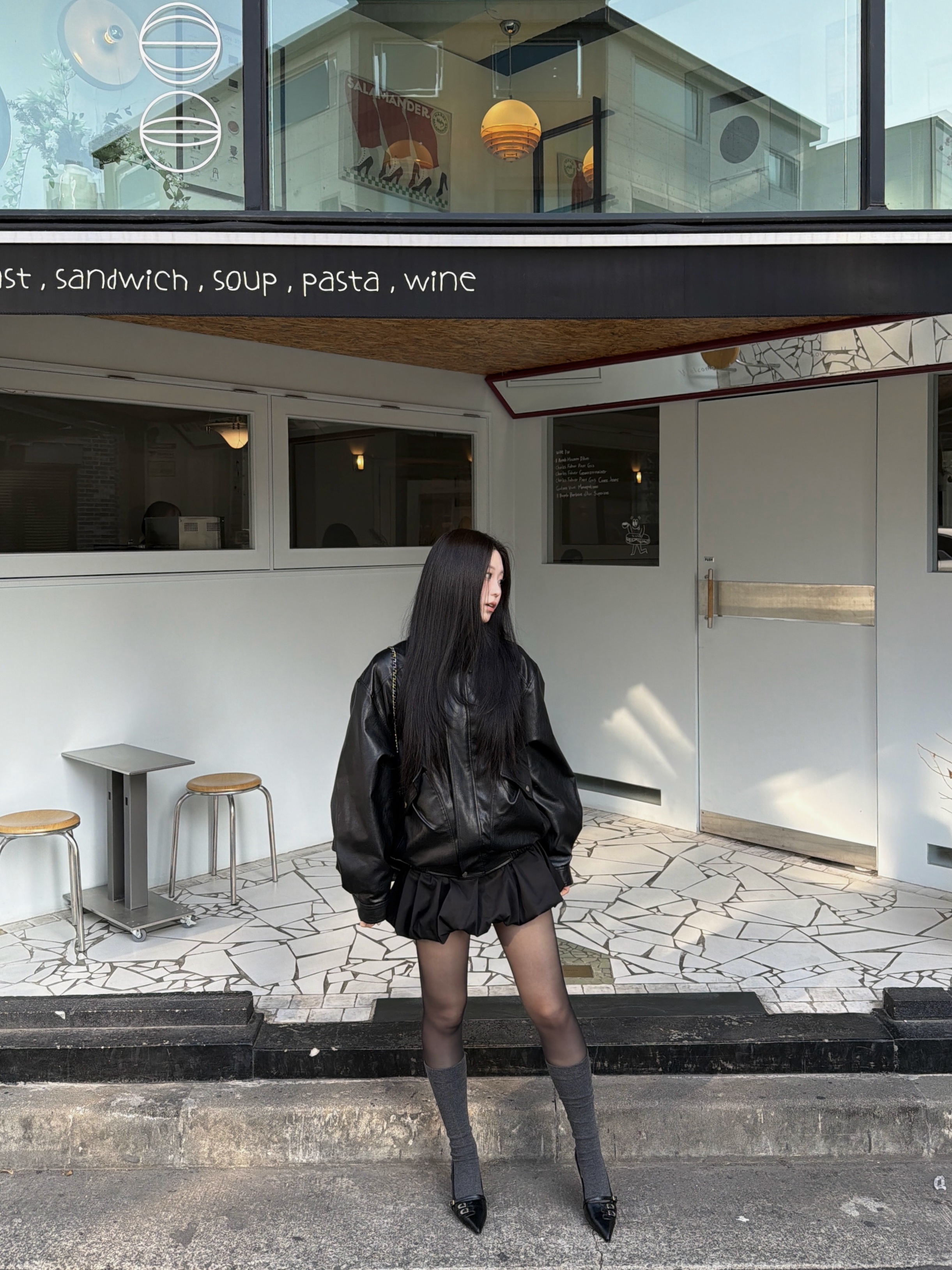 Moodnight Cindy 3 Belted Sling-Back Kitten Heels Black, Chanel Small Gabrielle Backpack Aged Calfskin & Gold Silver Black 착용 스타일 - 3
