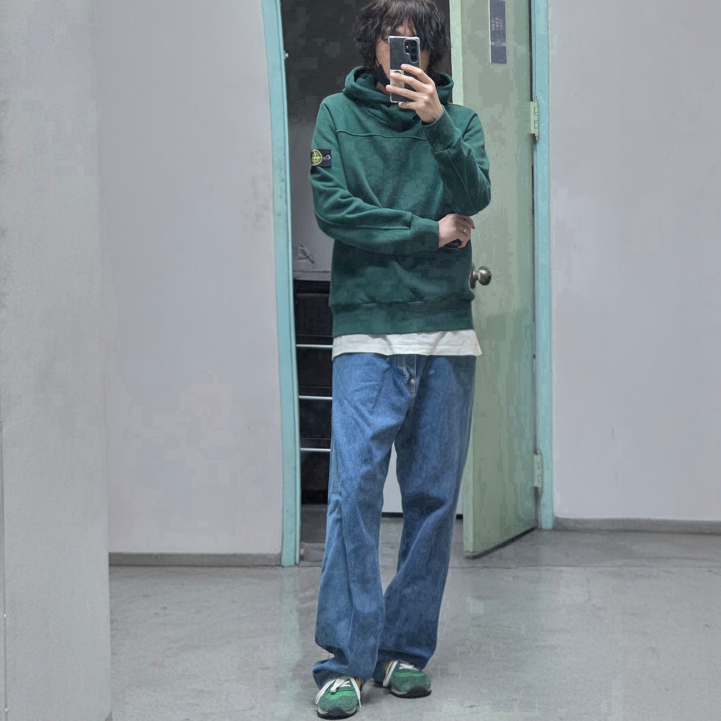 New Balance 990v1 Made in USA Green Gold 착용 스타일