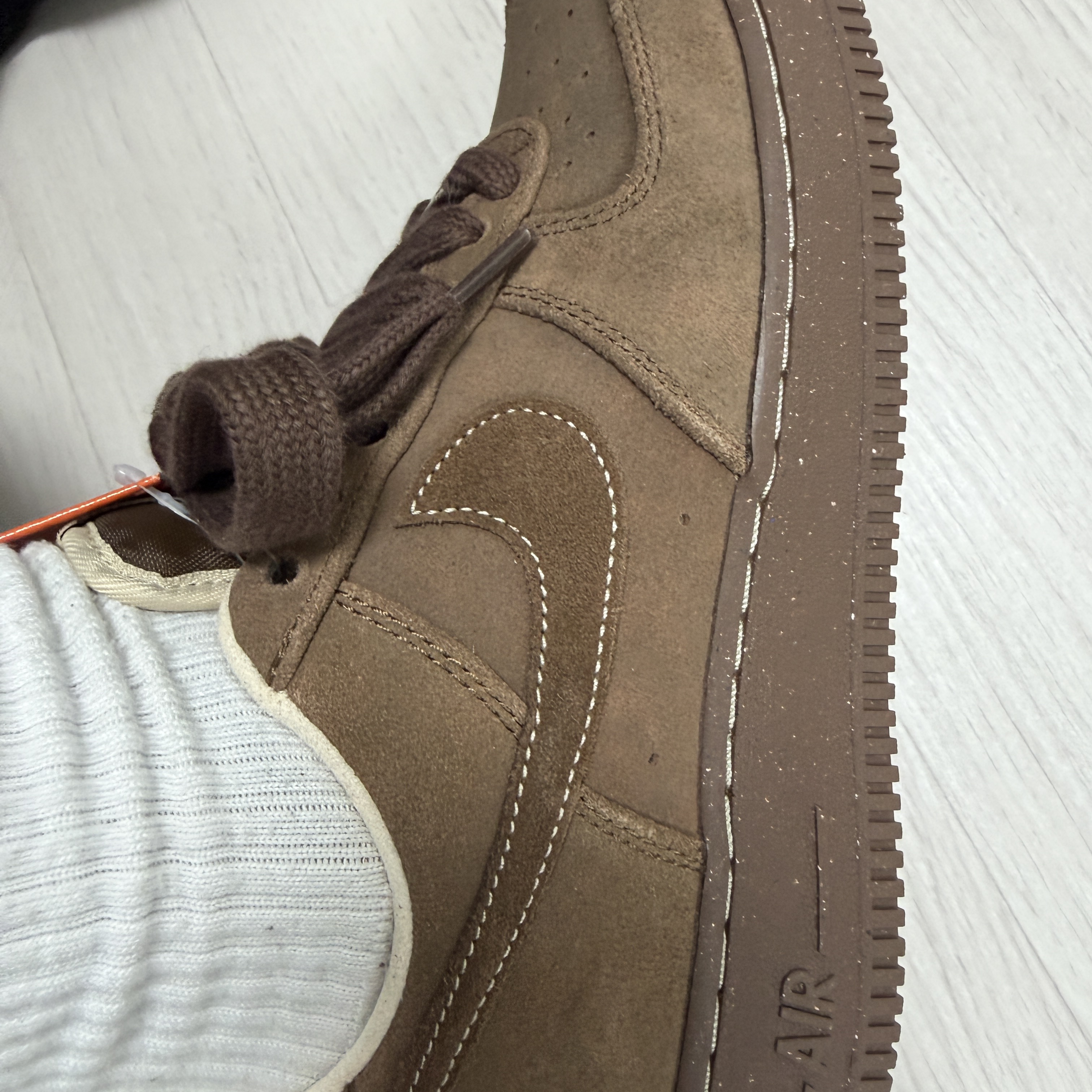 (W) Nike Air Force 1 '07 Cacao Wow 착용 스타일 - 3