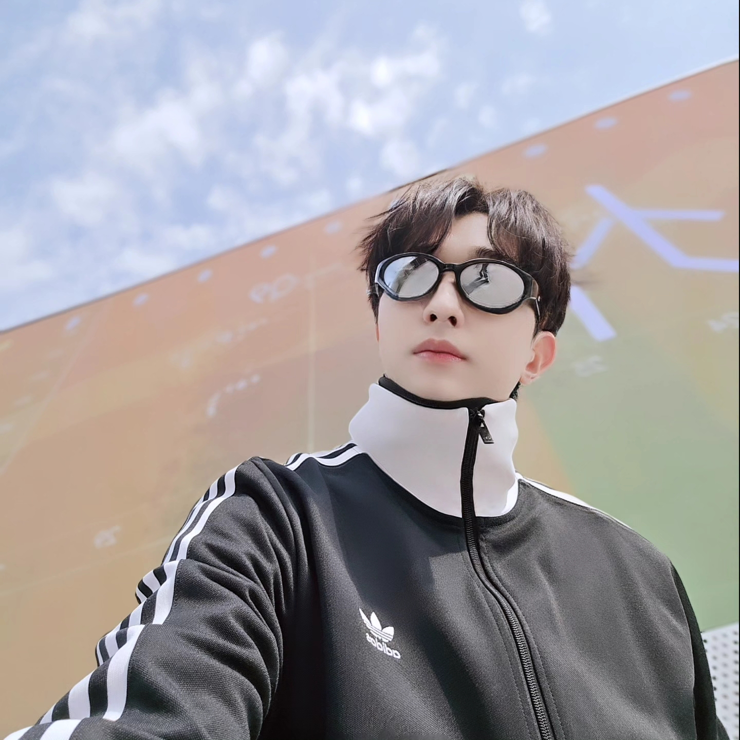 Adidas Adicolor Classics Beckenbauer Track Jacket Black - US Sizing, Adidas Adicolor Classics Beckenbauer Track Jacket Black - KR Sizing 착용 스타일 - 2