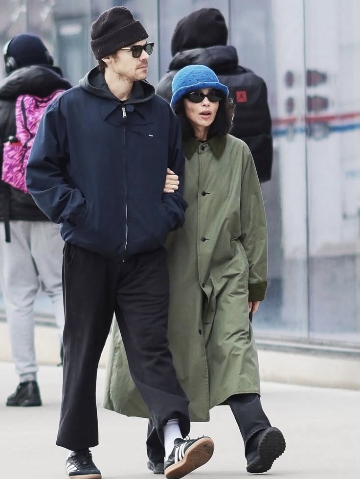 Keen Jasper Zionic Sneakers Black 착용 스타일 - 1