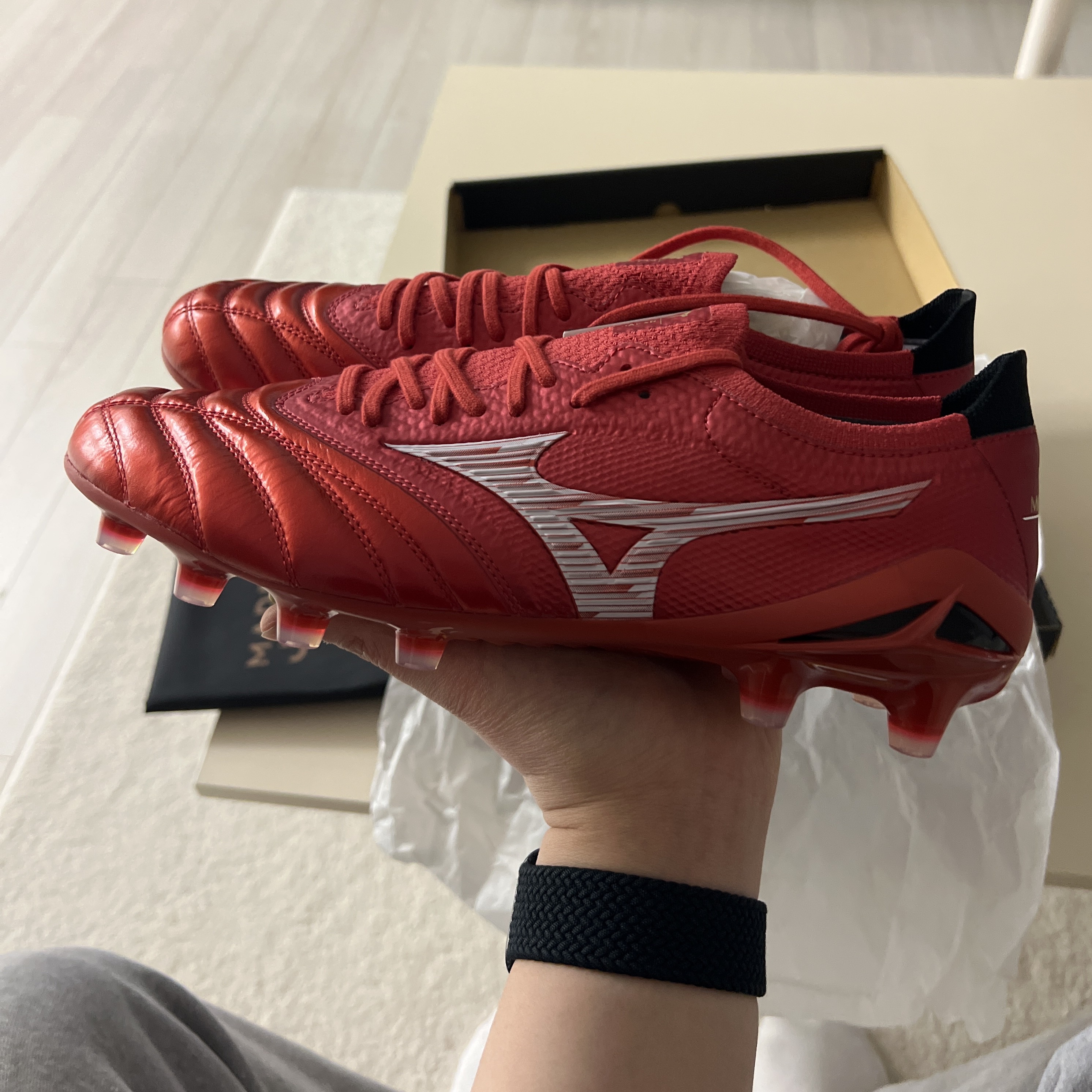 Mizuno Morelia Neo IV B Japan 40th Anniversary Red White 착용 스타일
