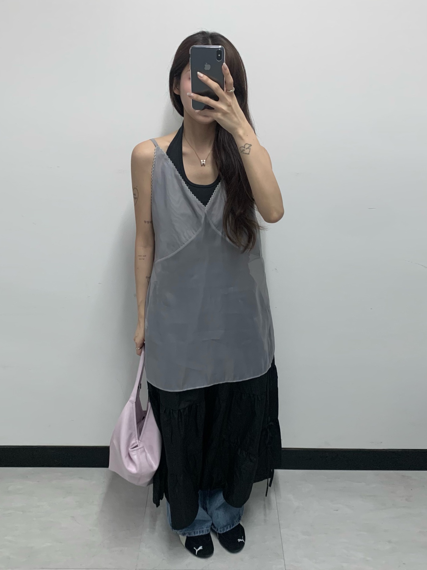 Puma Speedcat OG Black White, (W) Hermes Pop H Pendant Rose Gold & Blanc 착용 스타일 - 1