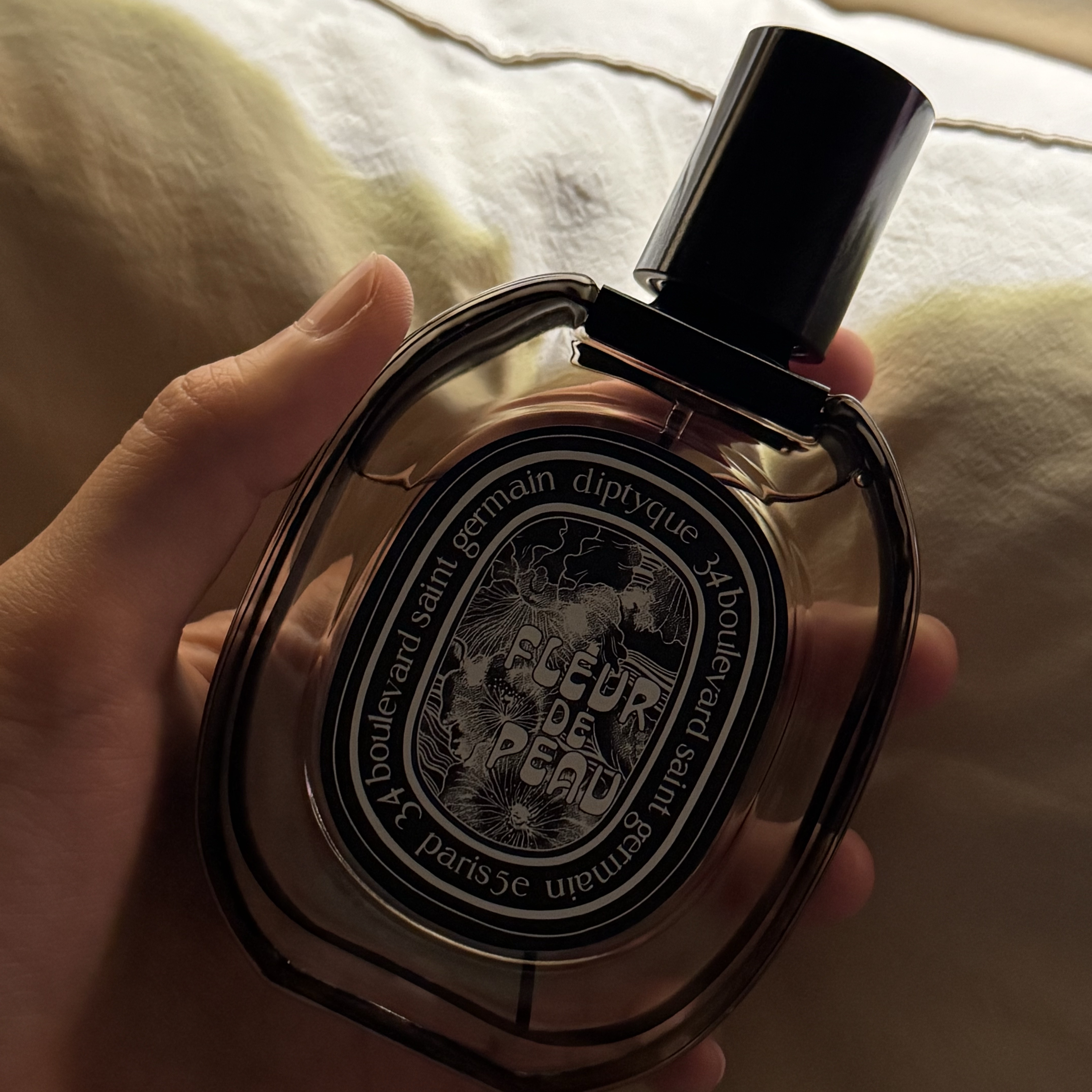 Diptyque Fleur De Peau Eau De Parfum 75ml 착용 스타일