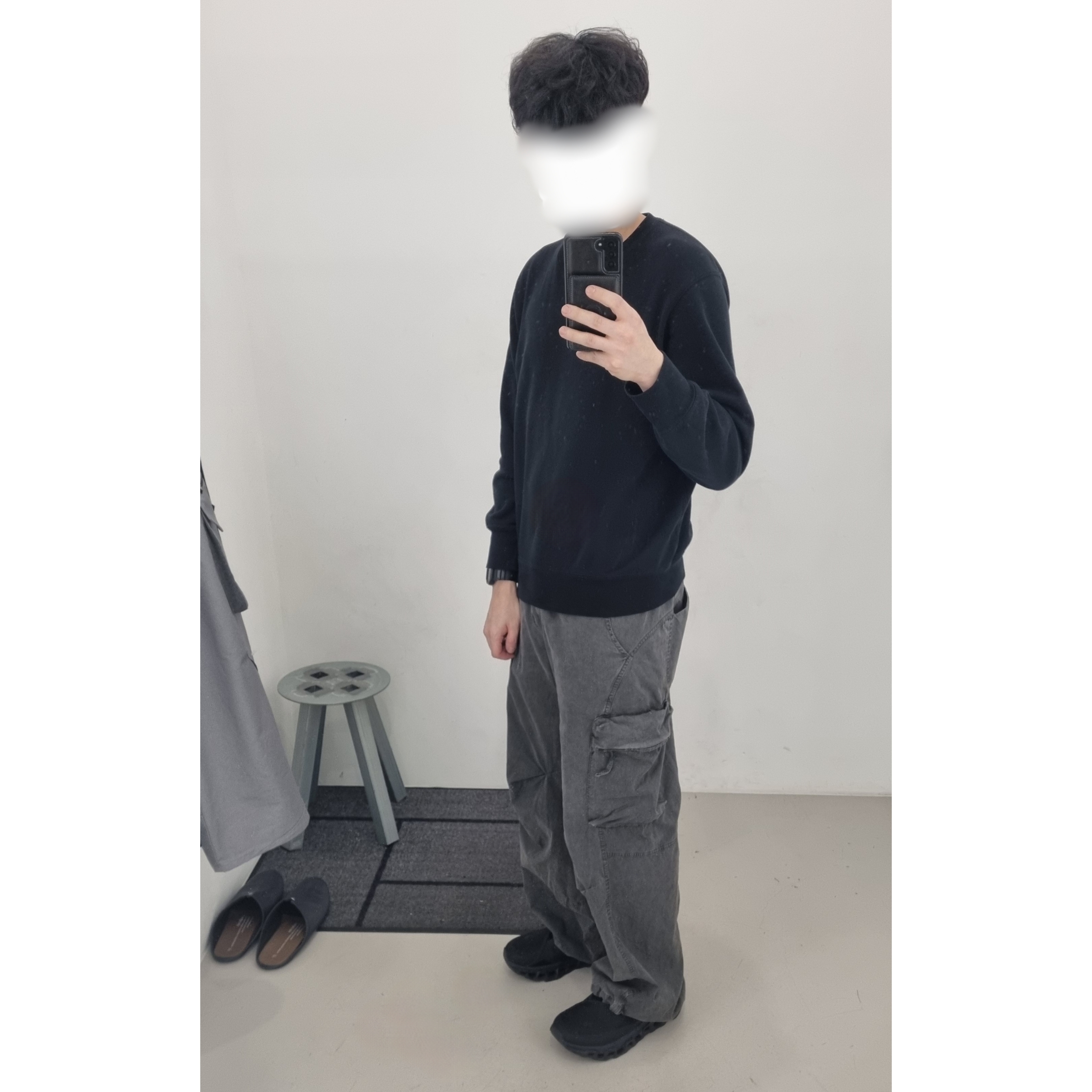 On Running x Post Archive Faction (Paf) Cloudmonster 2 Black Magnet, Casio G-Shock DW-5600UBB-1DR 착용 스타일 - 3