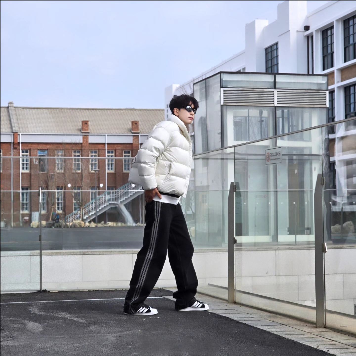 Adidas Adicolor Classics Beckenbauer Track Jacket Black - US Sizing, Adidas Adicolor Classics Beckenbauer Track Jacket Black - KR Sizing 착용 스타일 - 5