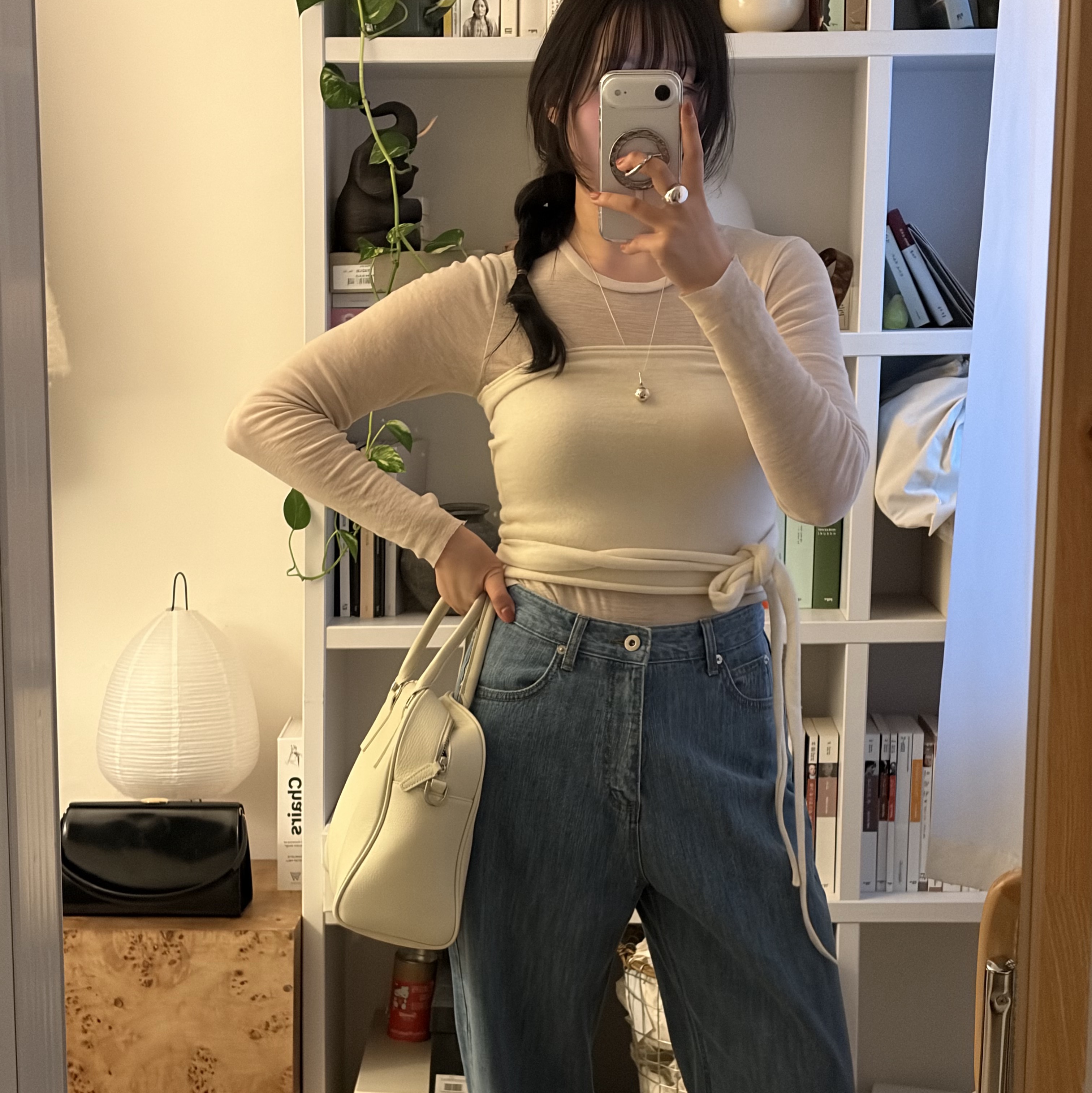 Byweekend Mul Necklace Silver, FARVEN Bucket Washing Denim Blue 착용 스타일 - 1