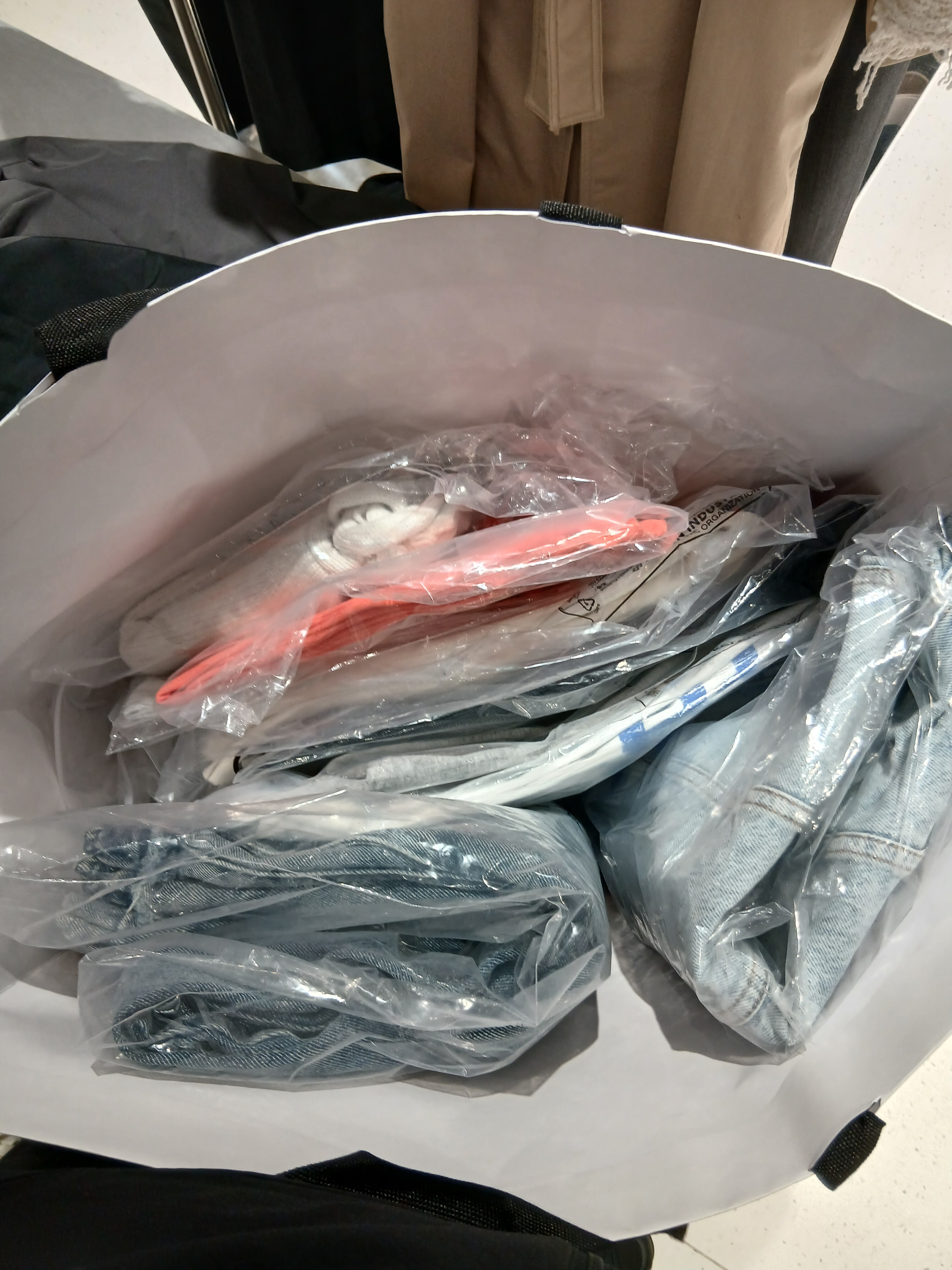 Iro Damage Wide Denim Pants Blue, IRO Vague Cushion Wide Straight Fit Pants Gray 착용 스타일 - 7