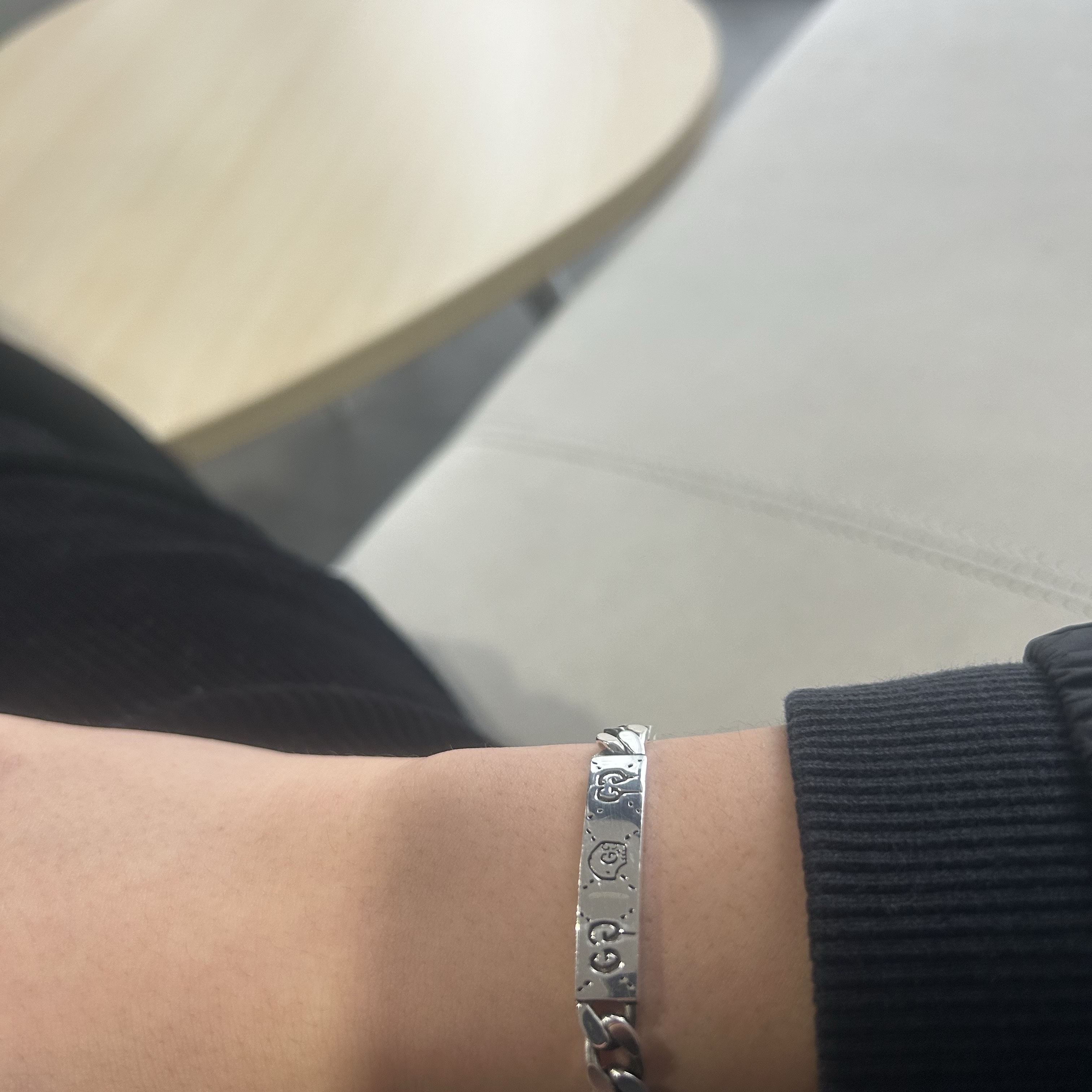 Gucci Ghost Chain Bracelet Silver 착용 스타일