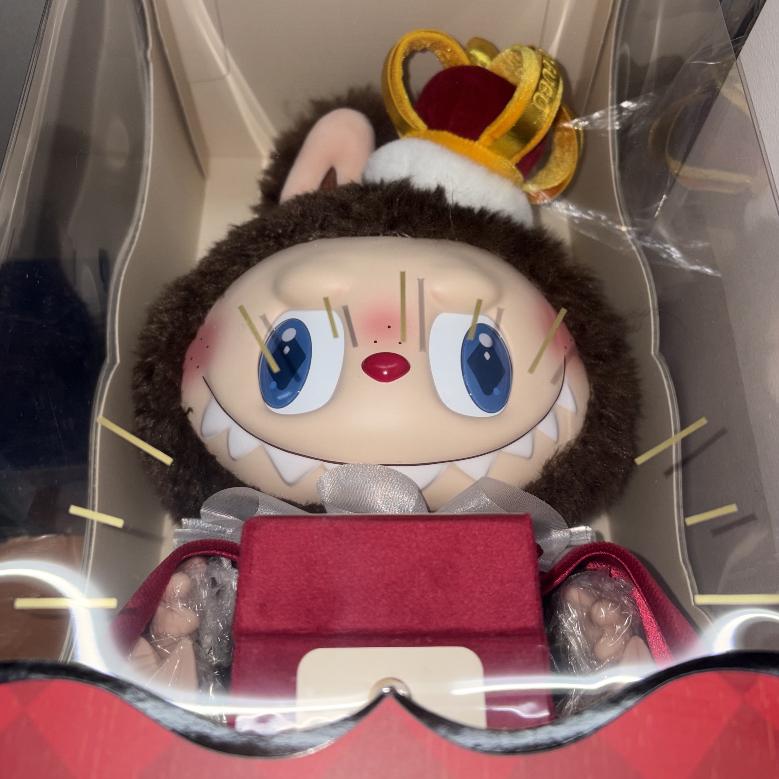 Pop Mart The Monsters Checkmate Series Doll 착용 스타일