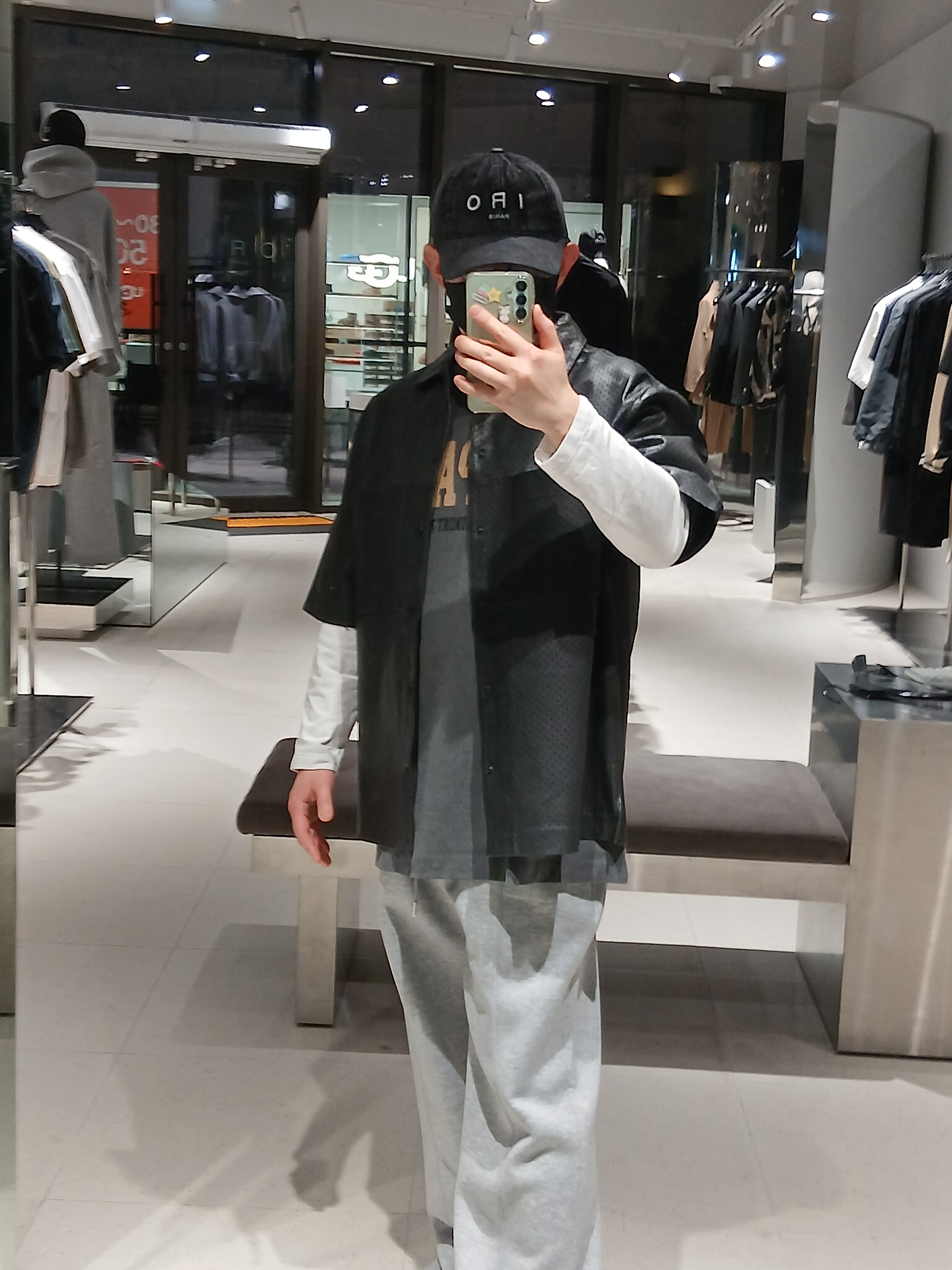 Iro Damage Wide Denim Pants Blue, IRO Vague Cushion Wide Straight Fit Pants Gray 착용 스타일 - 4