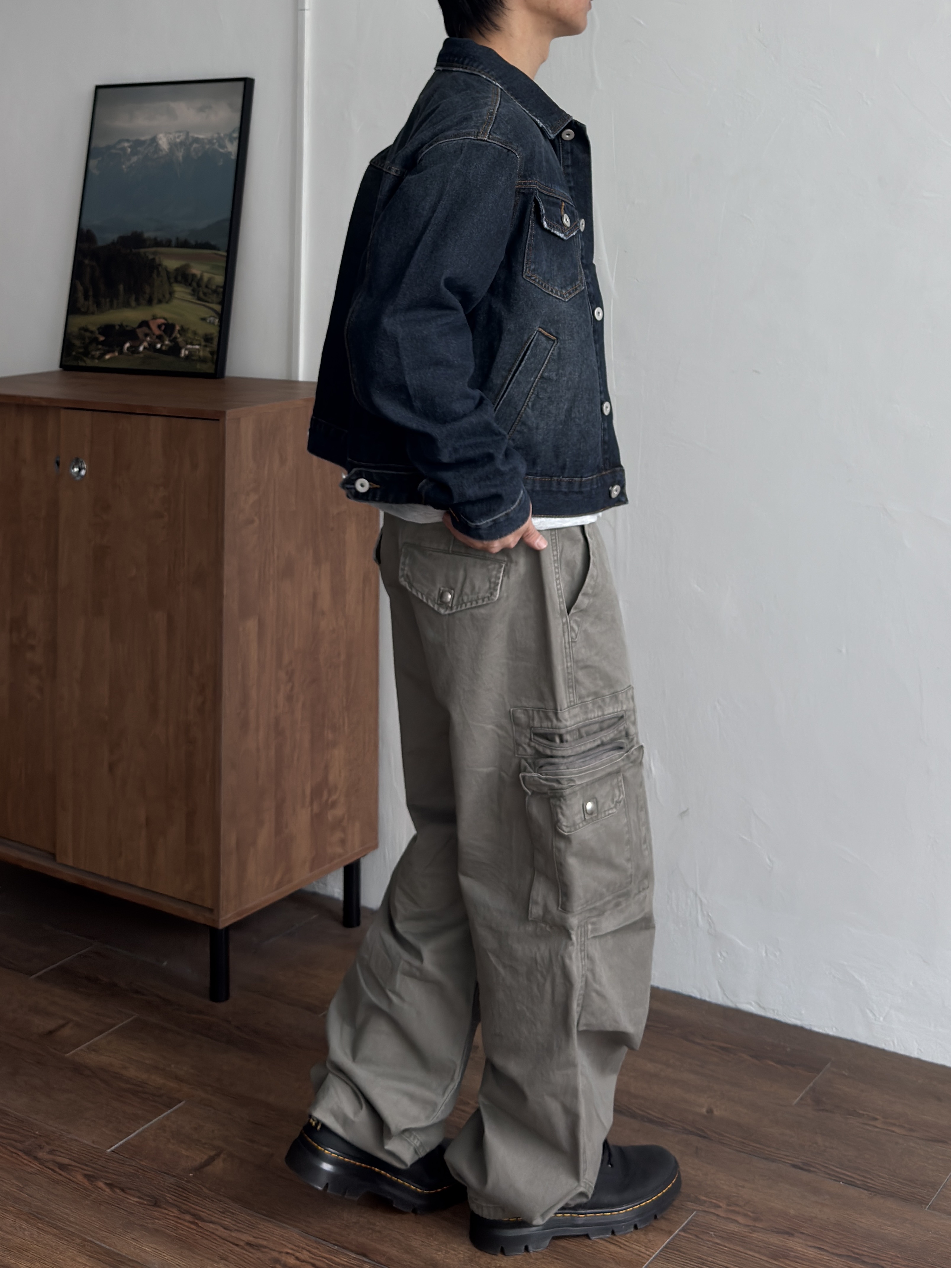 Dr. Martens Reeder Wyoming Leather Utility Shoes Black 착용 스타일 - 2