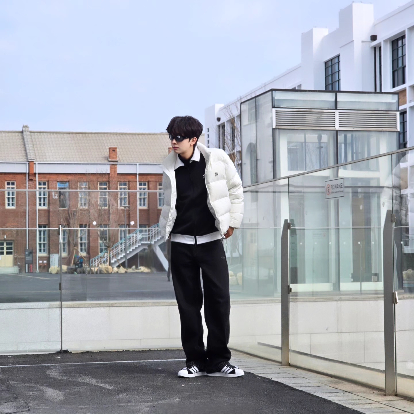 Adidas Adicolor Classics Beckenbauer Track Jacket Black - US Sizing, Adidas Adicolor Classics Beckenbauer Track Jacket Black - KR Sizing 착용 스타일 - 3