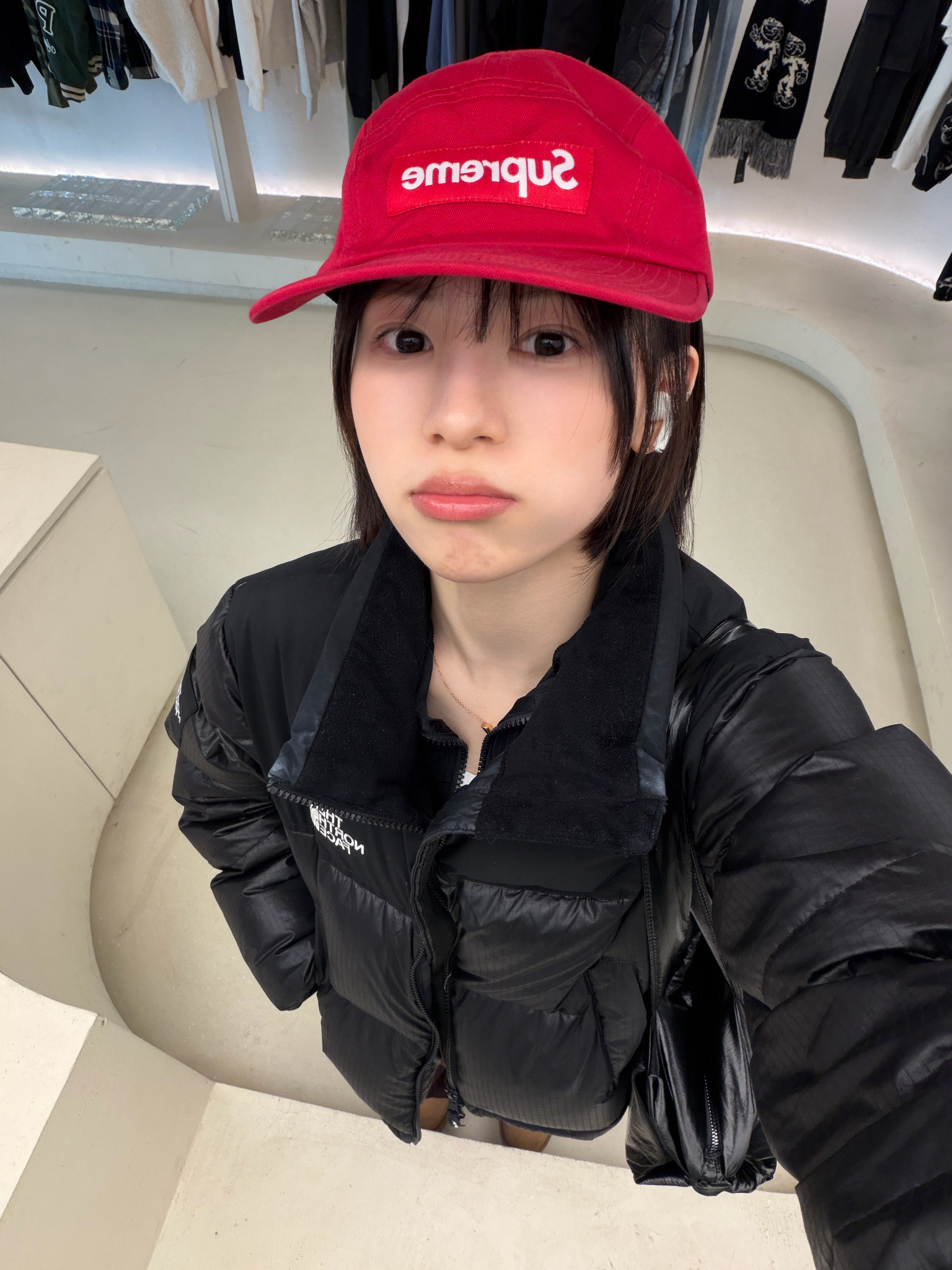 Supreme Washed Chino Twill Camp Cap Red - 25SS, Supreme Washed Chino Twill Camp Cap Red - 26SS 착용 스타일 - 2