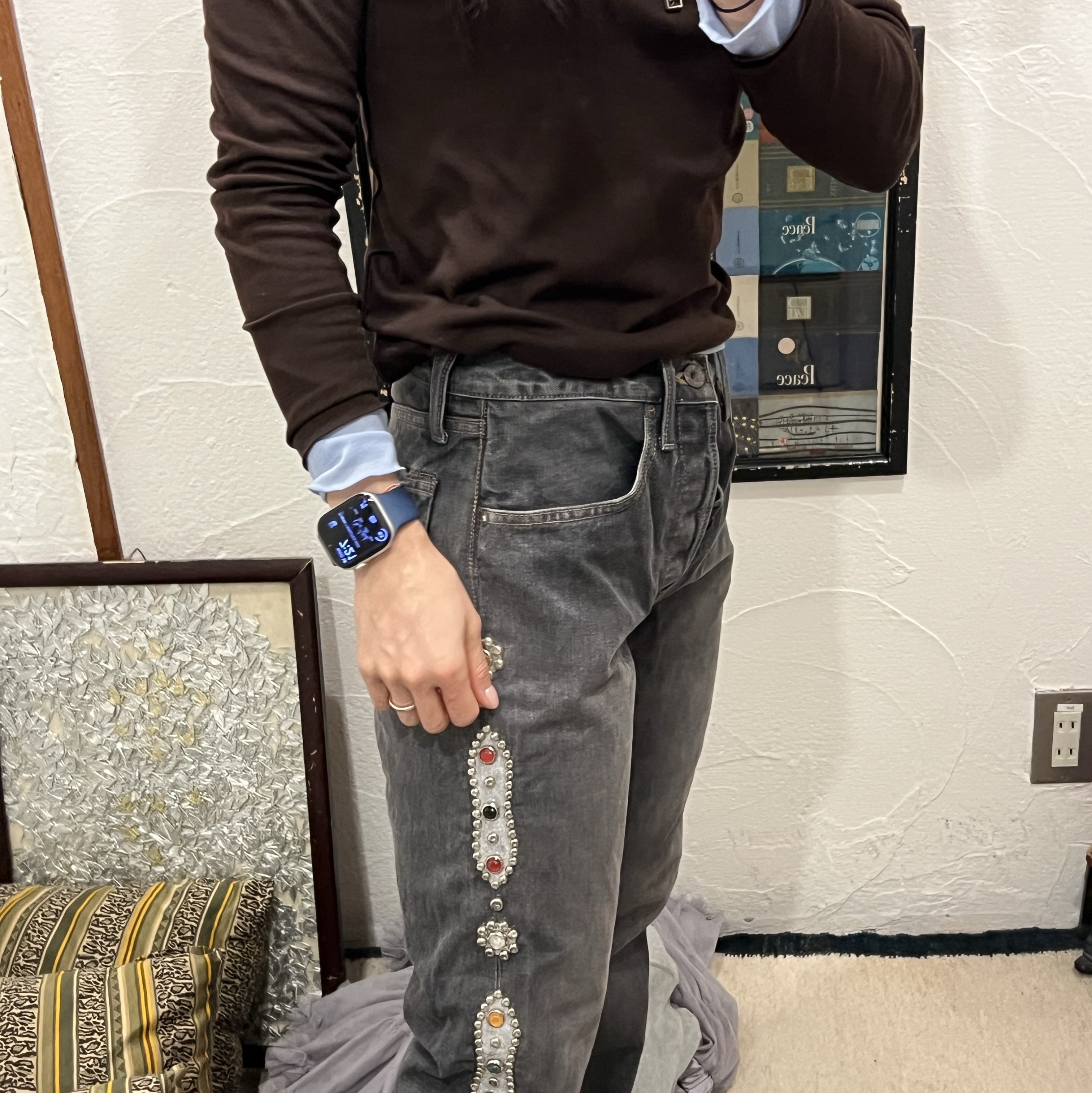 Kapital 14 oz. Denim 5P Monkey Cisco Gemstone Pants Black 착용 스타일